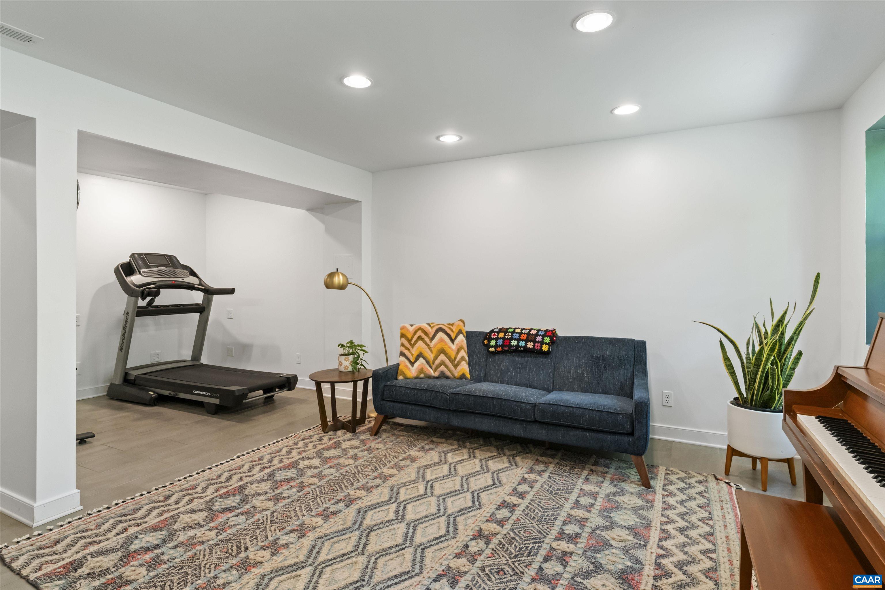 110 CARRSBROOK CT, CHARLOTTESVILLE, Virginia 22901, 4 Bedrooms Bedrooms, ,3 BathroomsBathrooms,Residential,110 CARRSBROOK CT,676011 MLS # 676011