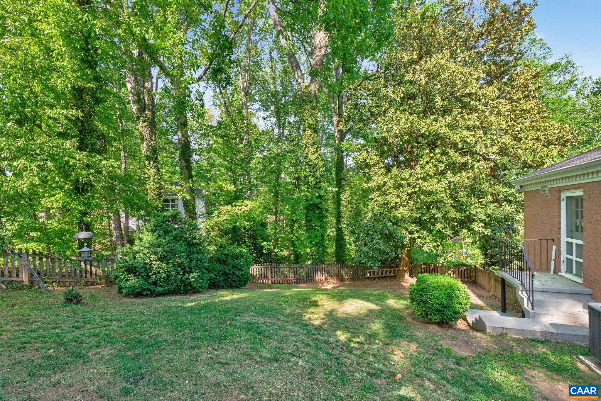 128 N BENNINGTON RD, CHARLOTTESVILLE, Virginia 22901, 4 Bedrooms Bedrooms, ,3 BathroomsBathrooms,Residential,128 N BENNINGTON RD,676052 MLS # 676052