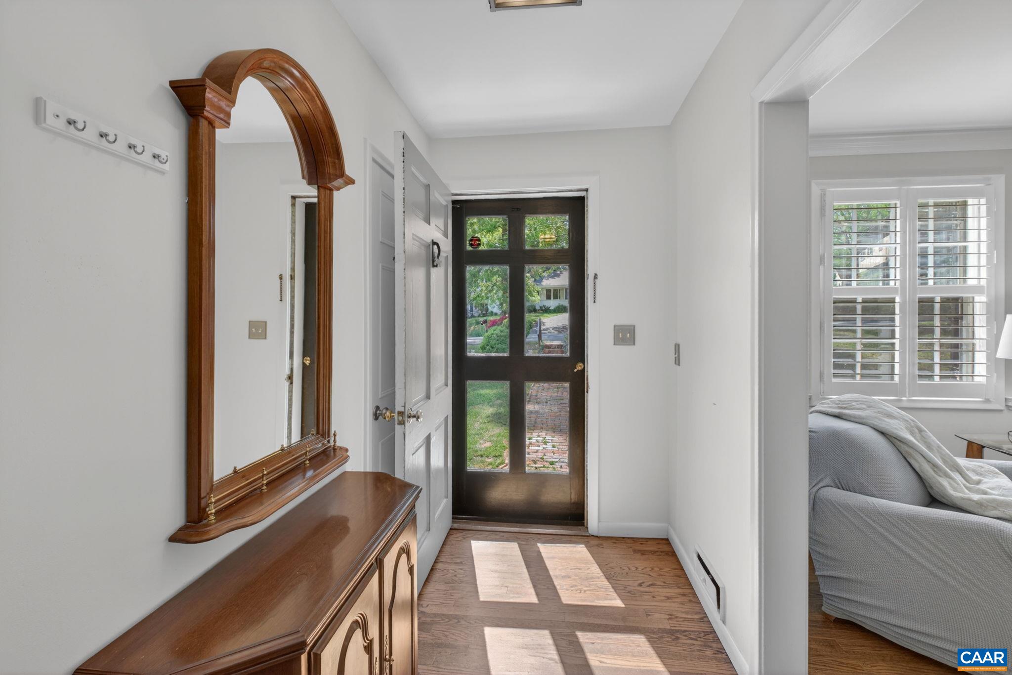 128 N BENNINGTON RD, CHARLOTTESVILLE, Virginia 22901, 4 Bedrooms Bedrooms, ,3 BathroomsBathrooms,Residential,128 N BENNINGTON RD,676052 MLS # 676052