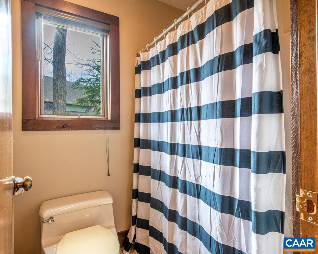 274 LAUREL SPRINGS DR, WINTERGREEN, Virginia 22967, 3 Bedrooms Bedrooms, ,3 BathroomsBathrooms,Residential,Pryors Camp 65,274 LAUREL SPRINGS DR,676091 MLS # 676091