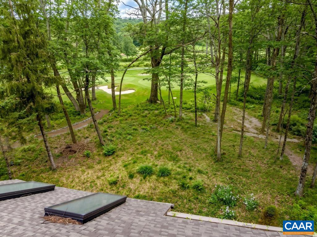 274 LAUREL SPRINGS DR, WINTERGREEN, Virginia 22967, 3 Bedrooms Bedrooms, ,3 BathroomsBathrooms,Residential,Pryors Camp 65,274 LAUREL SPRINGS DR,676091 MLS # 676091