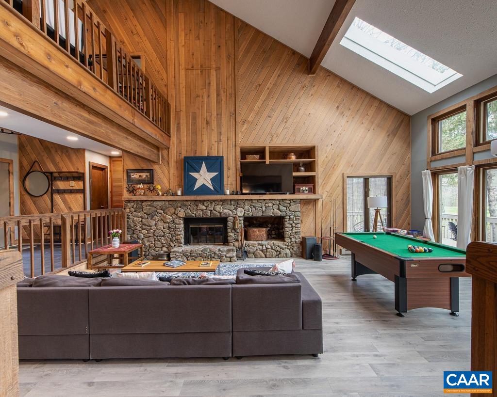 274 LAUREL SPRINGS DR, WINTERGREEN, Virginia 22967, 3 Bedrooms Bedrooms, ,3 BathroomsBathrooms,Residential,Pryors Camp 65,274 LAUREL SPRINGS DR,676091 MLS # 676091