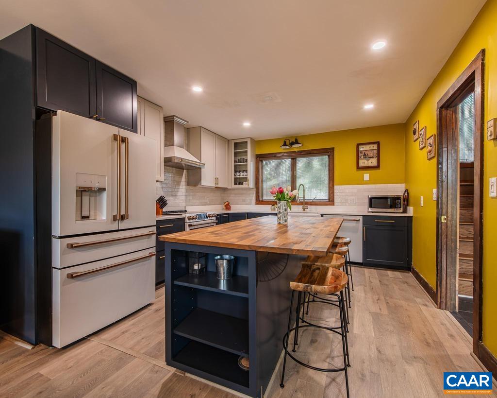 274 LAUREL SPRINGS DR, WINTERGREEN, Virginia 22967, 3 Bedrooms Bedrooms, ,3 BathroomsBathrooms,Residential,Pryors Camp 65,274 LAUREL SPRINGS DR,676091 MLS # 676091