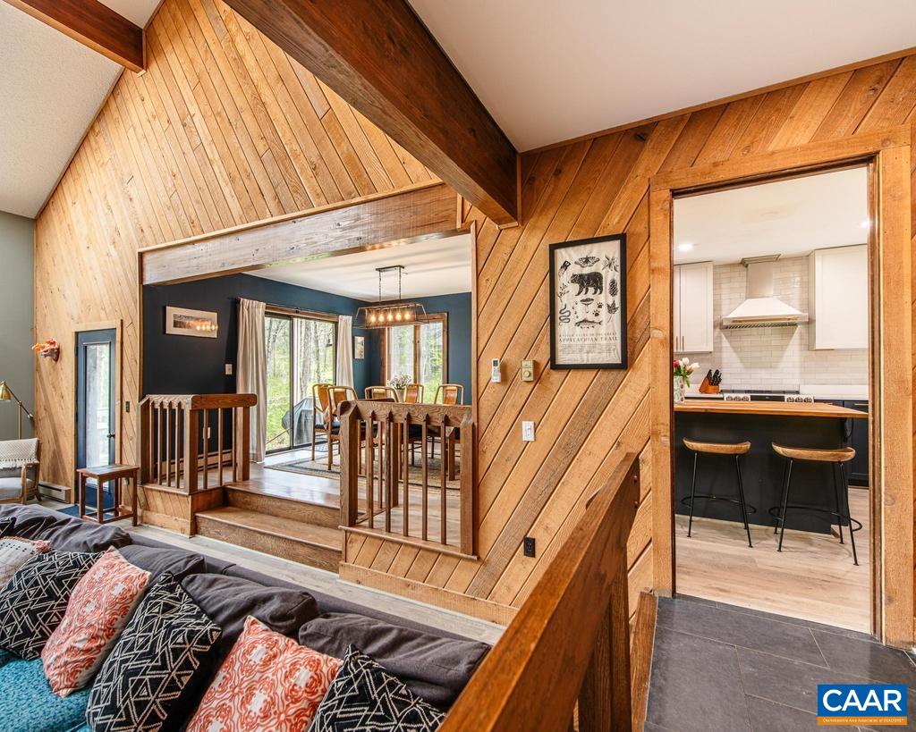 274 LAUREL SPRINGS DR, WINTERGREEN, Virginia 22967, 3 Bedrooms Bedrooms, ,3 BathroomsBathrooms,Residential,Pryors Camp 65,274 LAUREL SPRINGS DR,676091 MLS # 676091