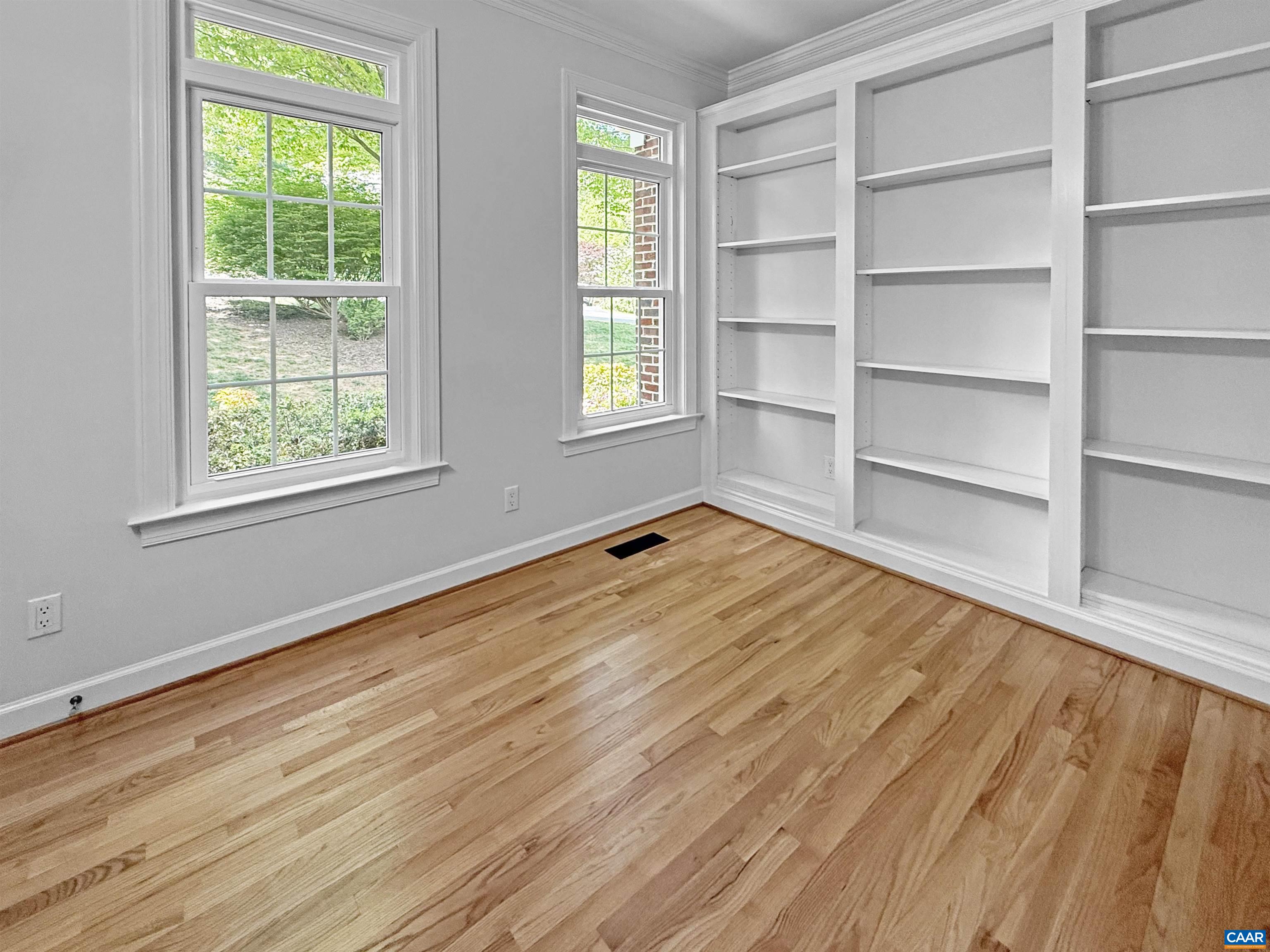 824 KING WILLIAM DR, CHARLOTTESVILLE, Virginia 22901, 5 Bedrooms Bedrooms, ,3 BathroomsBathrooms,Residential,824 KING WILLIAM DR,676094 MLS # 676094