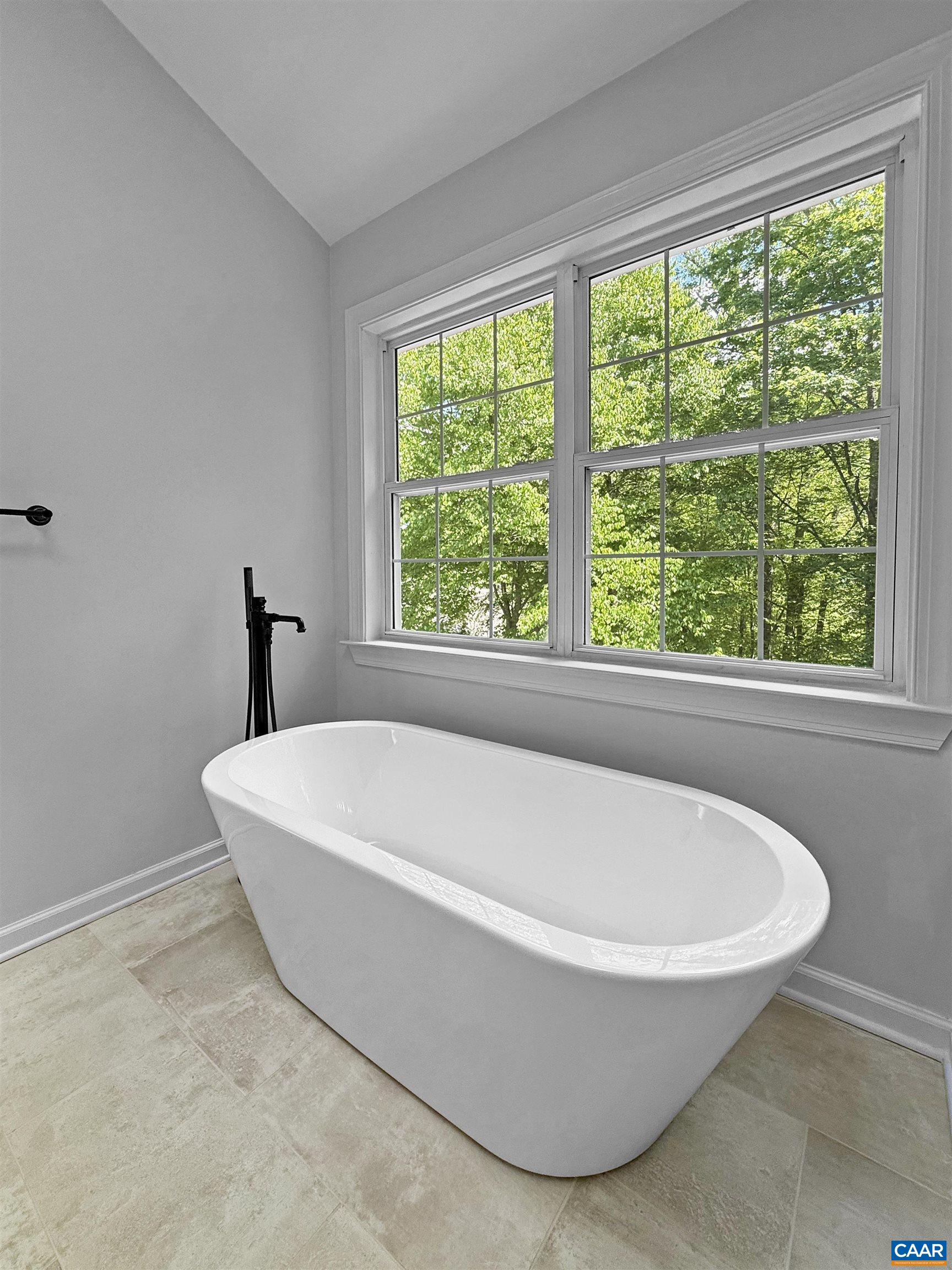 824 KING WILLIAM DR, CHARLOTTESVILLE, Virginia 22901, 5 Bedrooms Bedrooms, ,3 BathroomsBathrooms,Residential,824 KING WILLIAM DR,676094 MLS # 676094