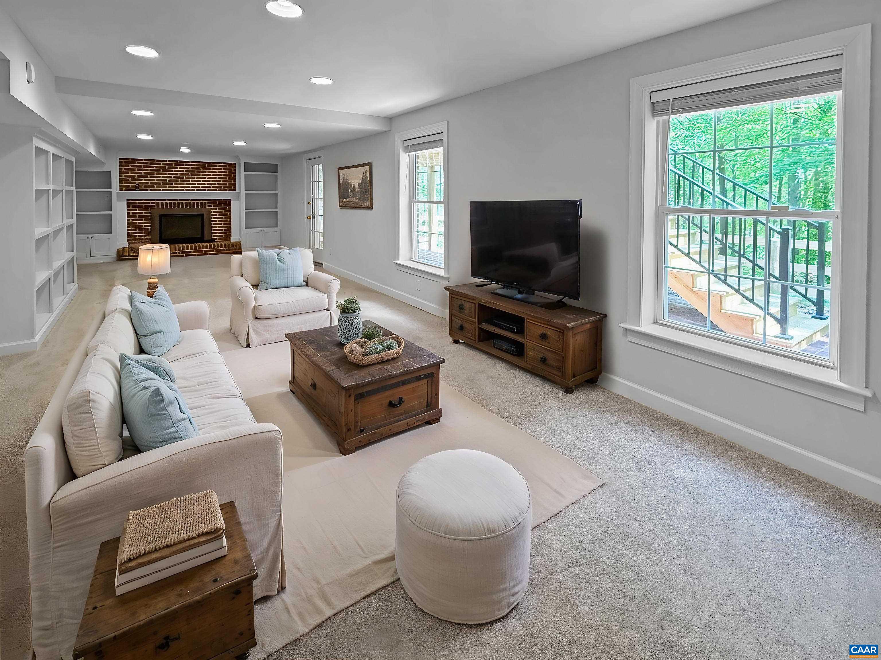 824 KING WILLIAM DR, CHARLOTTESVILLE, Virginia 22901, 5 Bedrooms Bedrooms, ,3 BathroomsBathrooms,Residential,824 KING WILLIAM DR,676094 MLS # 676094