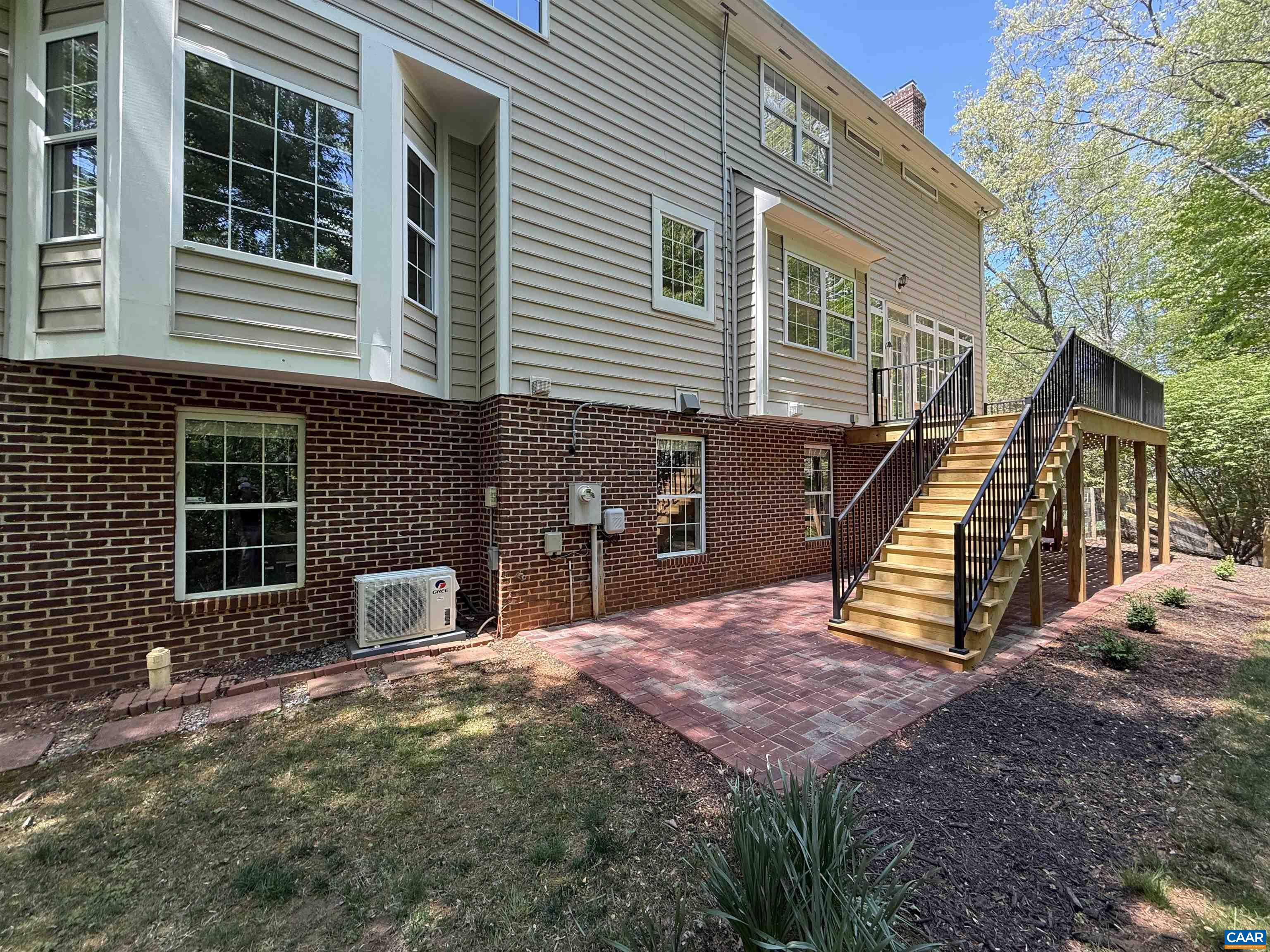 824 KING WILLIAM DR, CHARLOTTESVILLE, Virginia 22901, 5 Bedrooms Bedrooms, ,3 BathroomsBathrooms,Residential,824 KING WILLIAM DR,676094 MLS # 676094