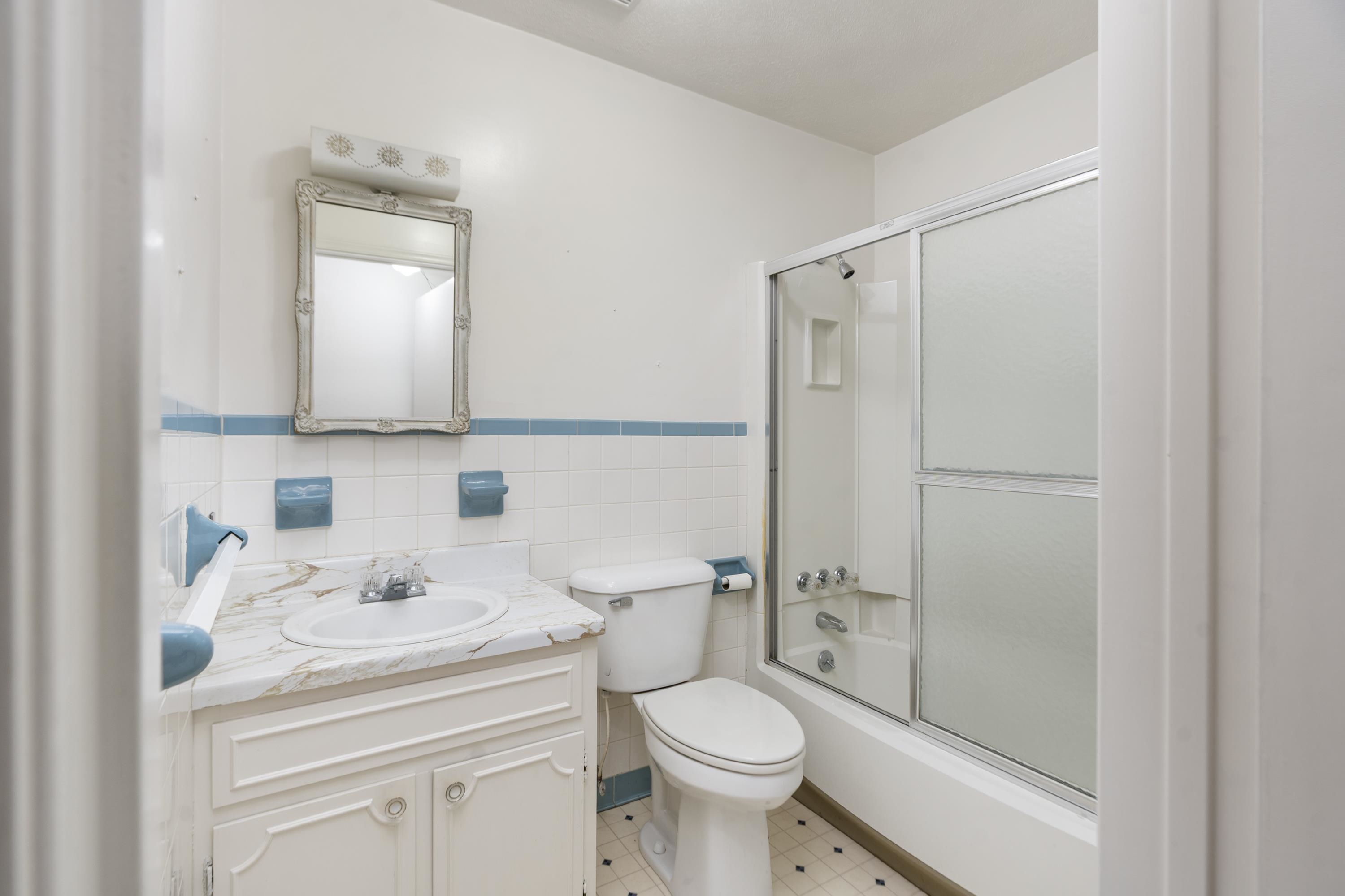 56 IDLEWOOD BLVD, STAUNTON, Virginia 24401, 4 Bedrooms Bedrooms, ,2 BathroomsBathrooms,Residential,56 IDLEWOOD BLVD,676153 MLS # 676153