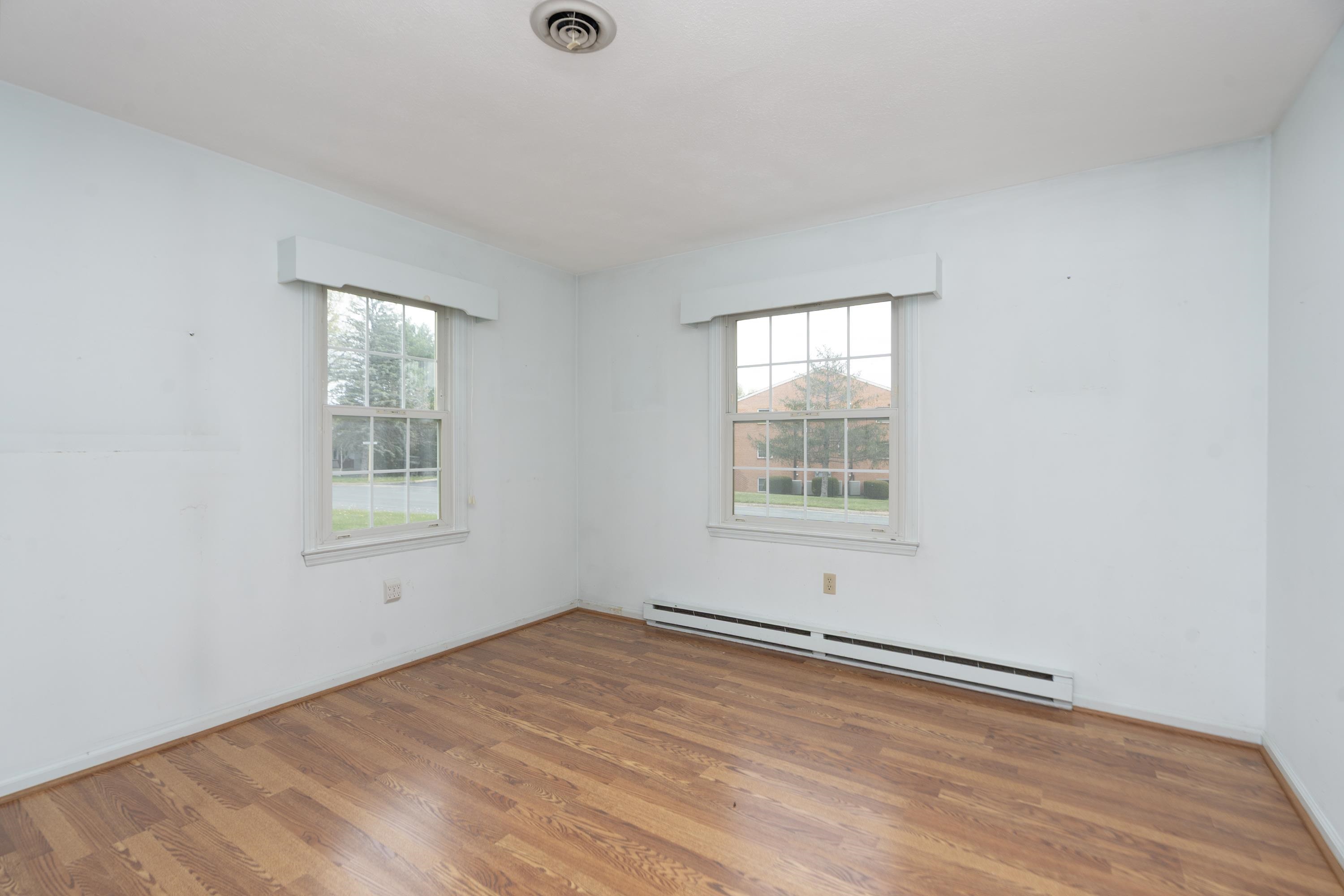 56 IDLEWOOD BLVD, STAUNTON, Virginia 24401, 4 Bedrooms Bedrooms, ,2 BathroomsBathrooms,Residential,56 IDLEWOOD BLVD,676153 MLS # 676153