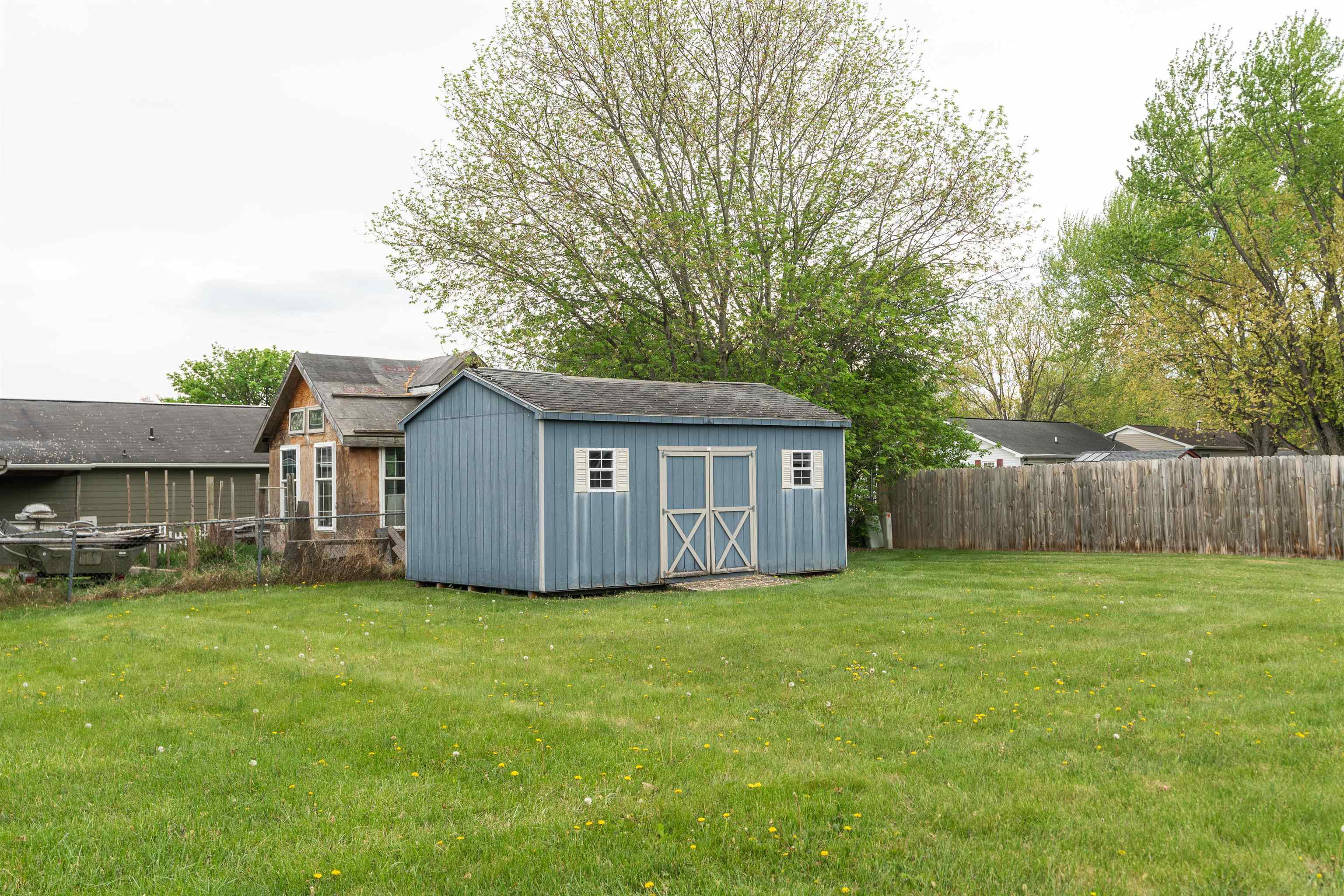 56 IDLEWOOD BLVD, STAUNTON, Virginia 24401, 4 Bedrooms Bedrooms, ,2 BathroomsBathrooms,Residential,56 IDLEWOOD BLVD,676153 MLS # 676153