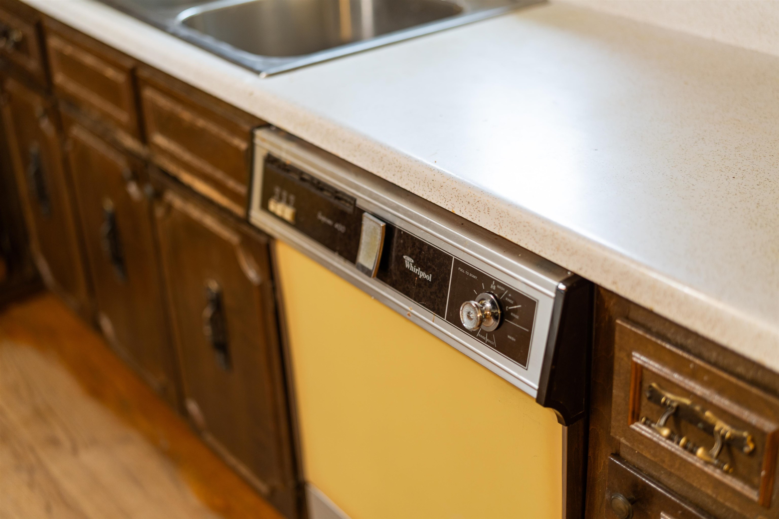 56 IDLEWOOD BLVD, STAUNTON, Virginia 24401, 4 Bedrooms Bedrooms, ,2 BathroomsBathrooms,Residential,56 IDLEWOOD BLVD,676153 MLS # 676153