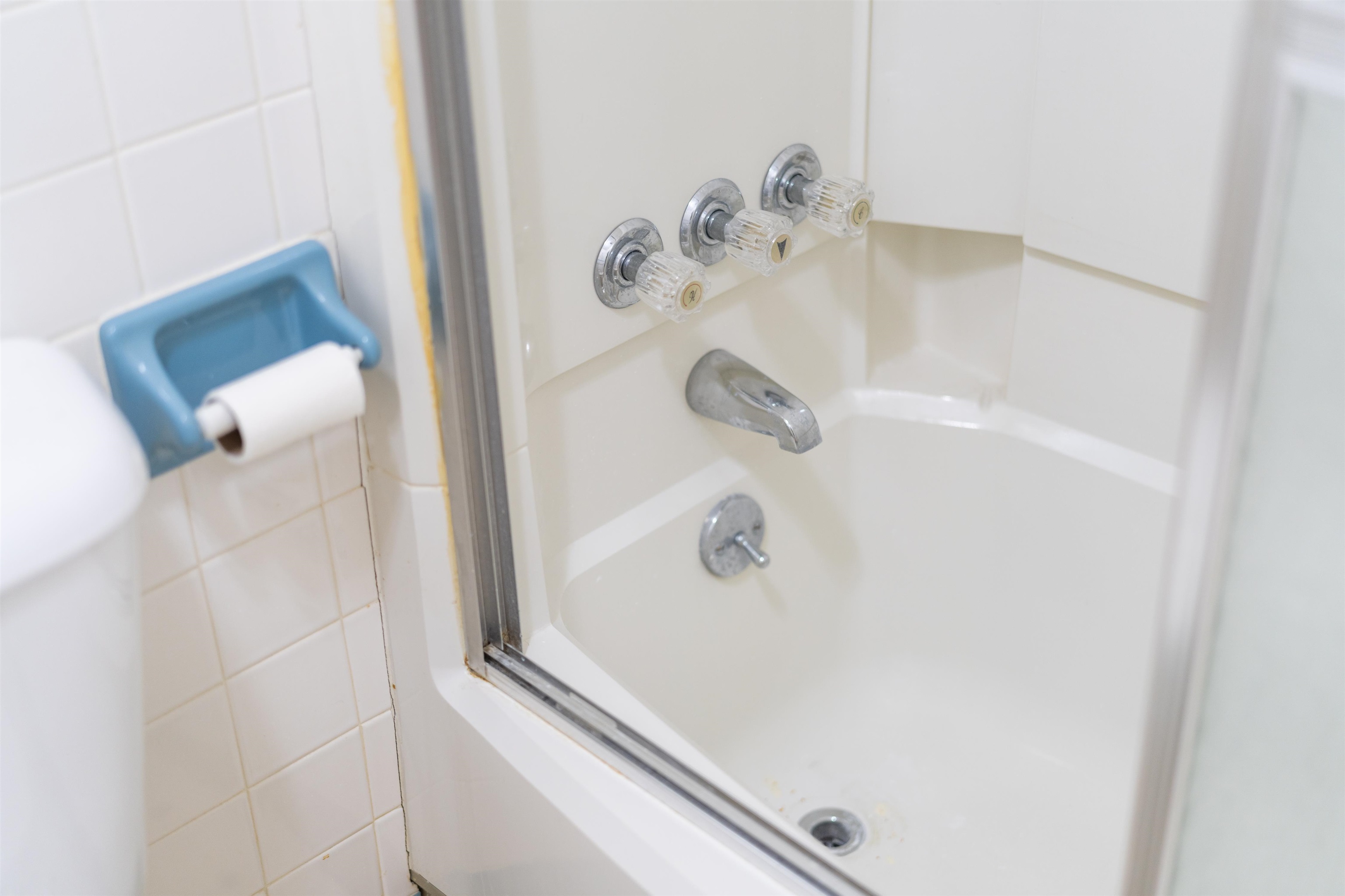 56 IDLEWOOD BLVD, STAUNTON, Virginia 24401, 4 Bedrooms Bedrooms, ,2 BathroomsBathrooms,Residential,56 IDLEWOOD BLVD,676153 MLS # 676153