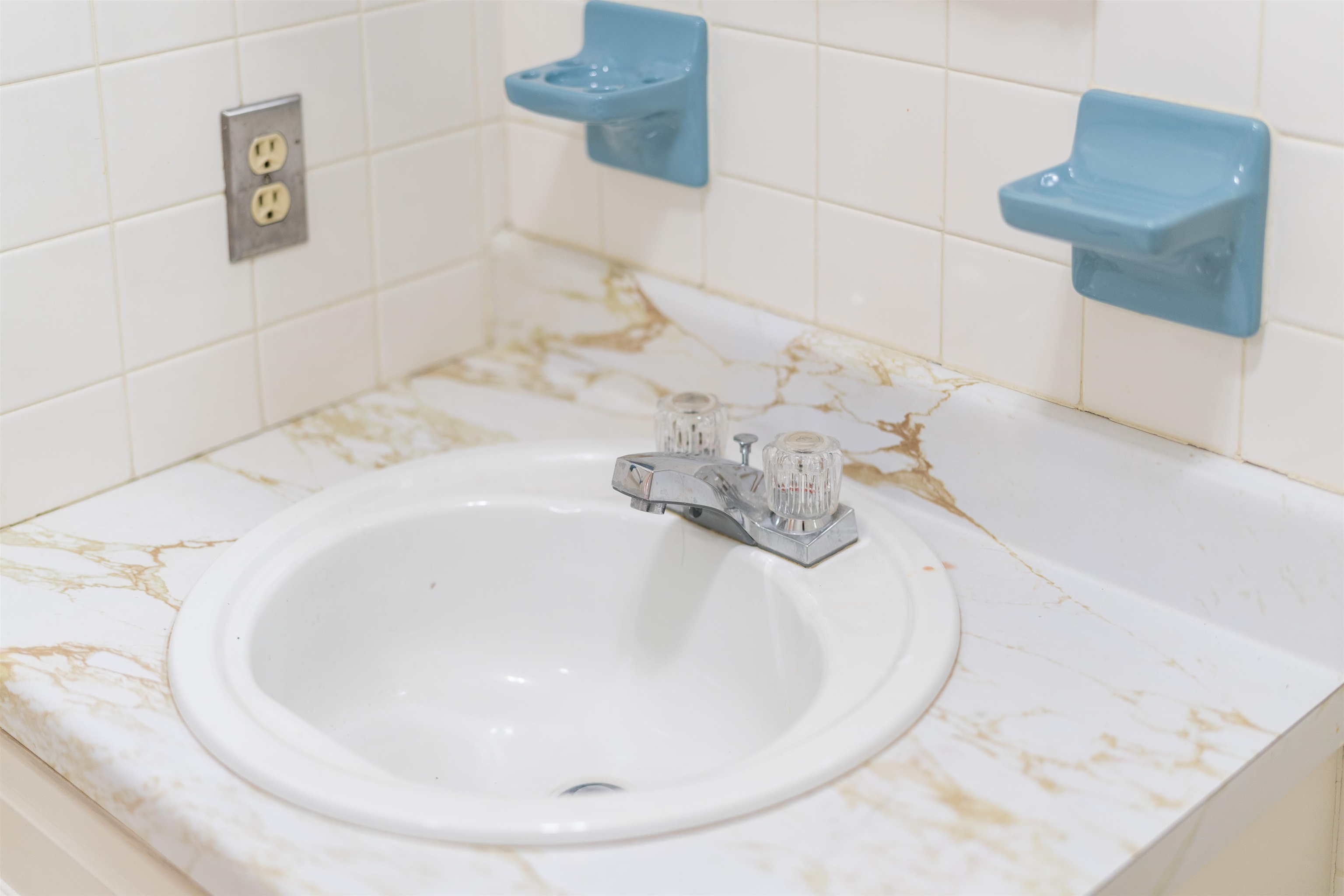 56 IDLEWOOD BLVD, STAUNTON, Virginia 24401, 4 Bedrooms Bedrooms, ,2 BathroomsBathrooms,Residential,56 IDLEWOOD BLVD,676153 MLS # 676153