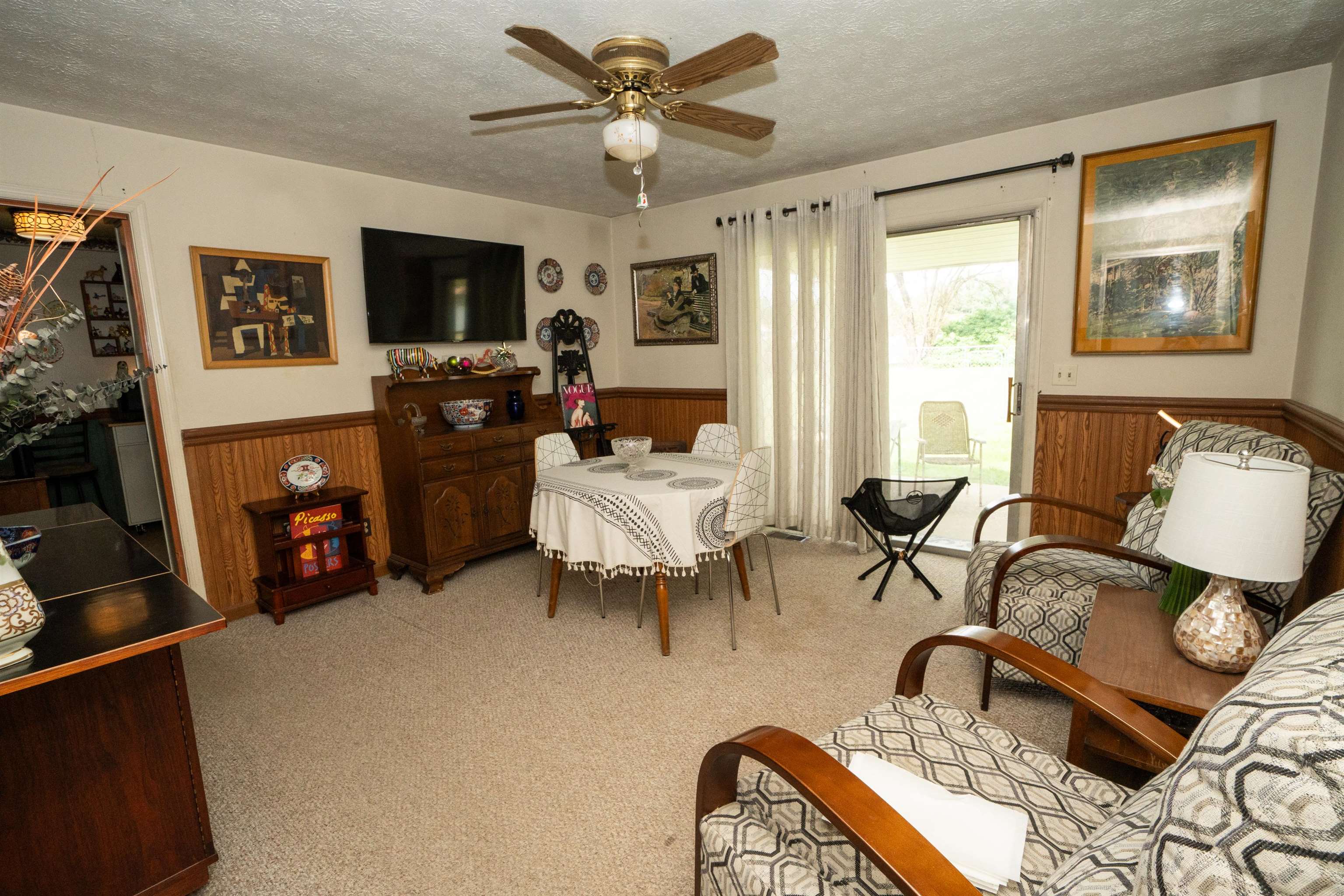 9839 MASSANUTTEN AVE, NEW MARKET, Virginia 22844, 4 Bedrooms Bedrooms, ,2 BathroomsBathrooms,Residential,9839 MASSANUTTEN AVE,676154 MLS # 676154