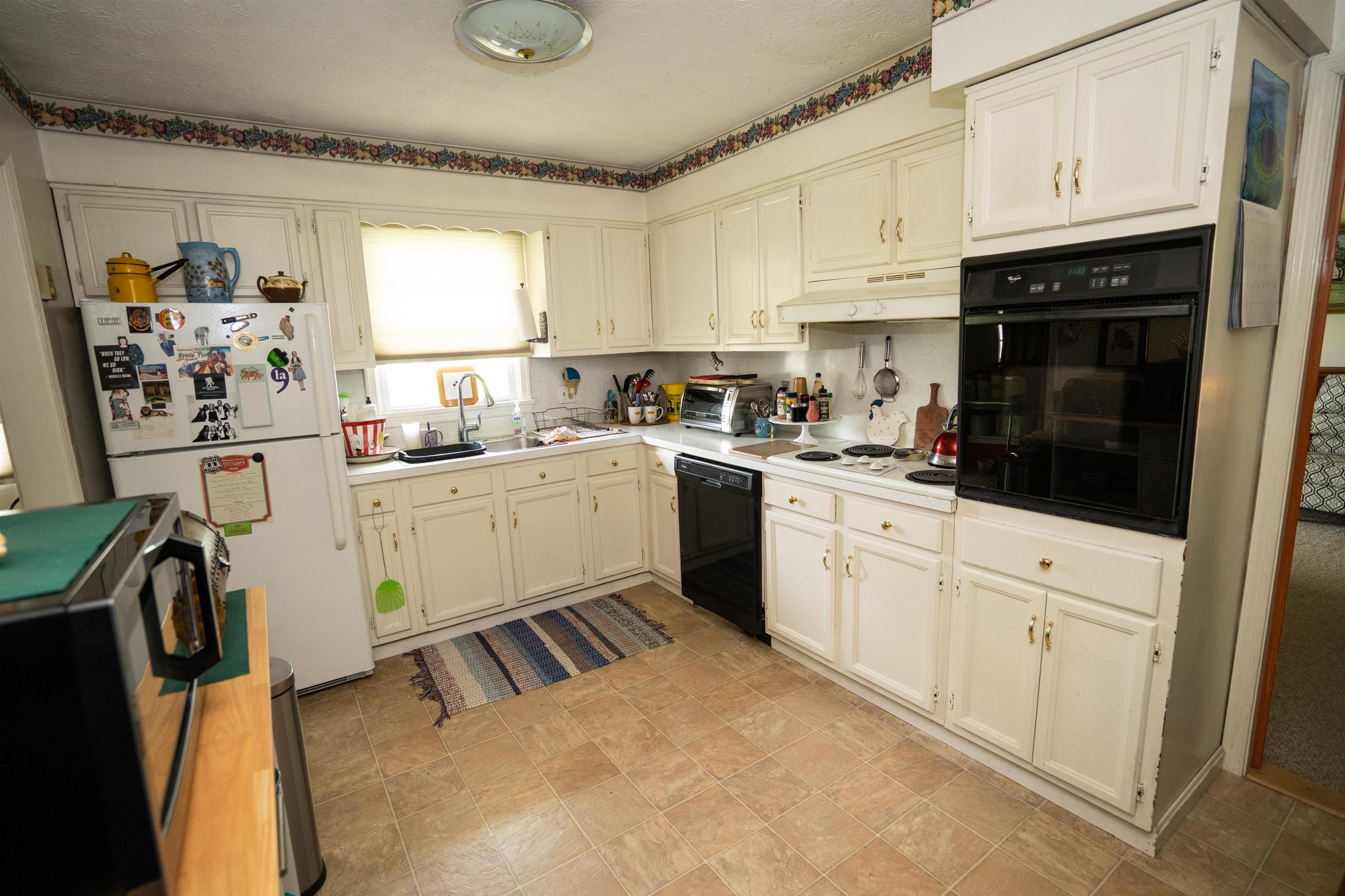 9839 MASSANUTTEN AVE, NEW MARKET, Virginia 22844, 4 Bedrooms Bedrooms, ,2 BathroomsBathrooms,Residential,9839 MASSANUTTEN AVE,676154 MLS # 676154