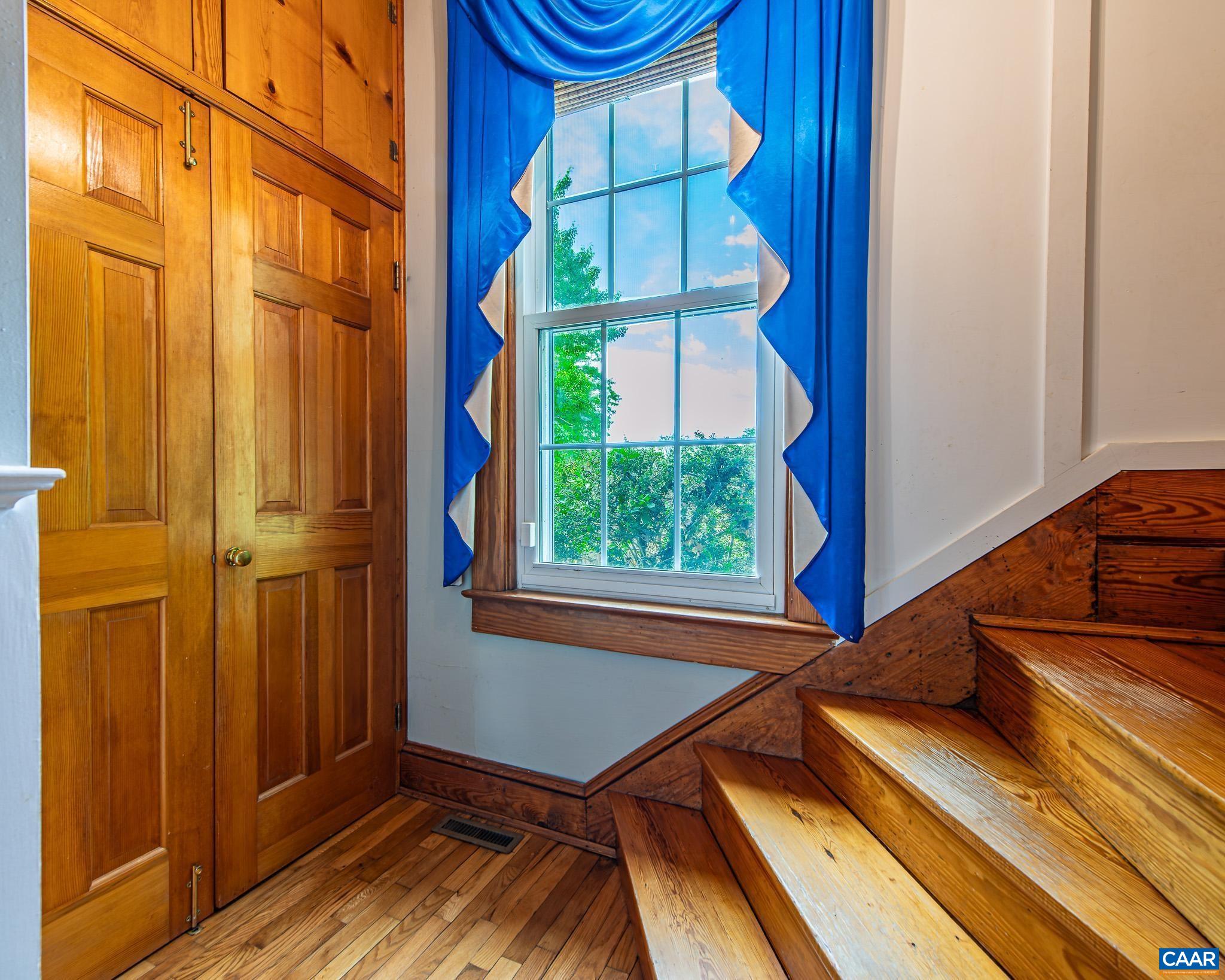 12500 SHANNON HILL RD, LOUISA, Virginia 23093, 3 Bedrooms Bedrooms, ,2 BathroomsBathrooms,Residential,12500 SHANNON HILL RD,676155 MLS # 676155