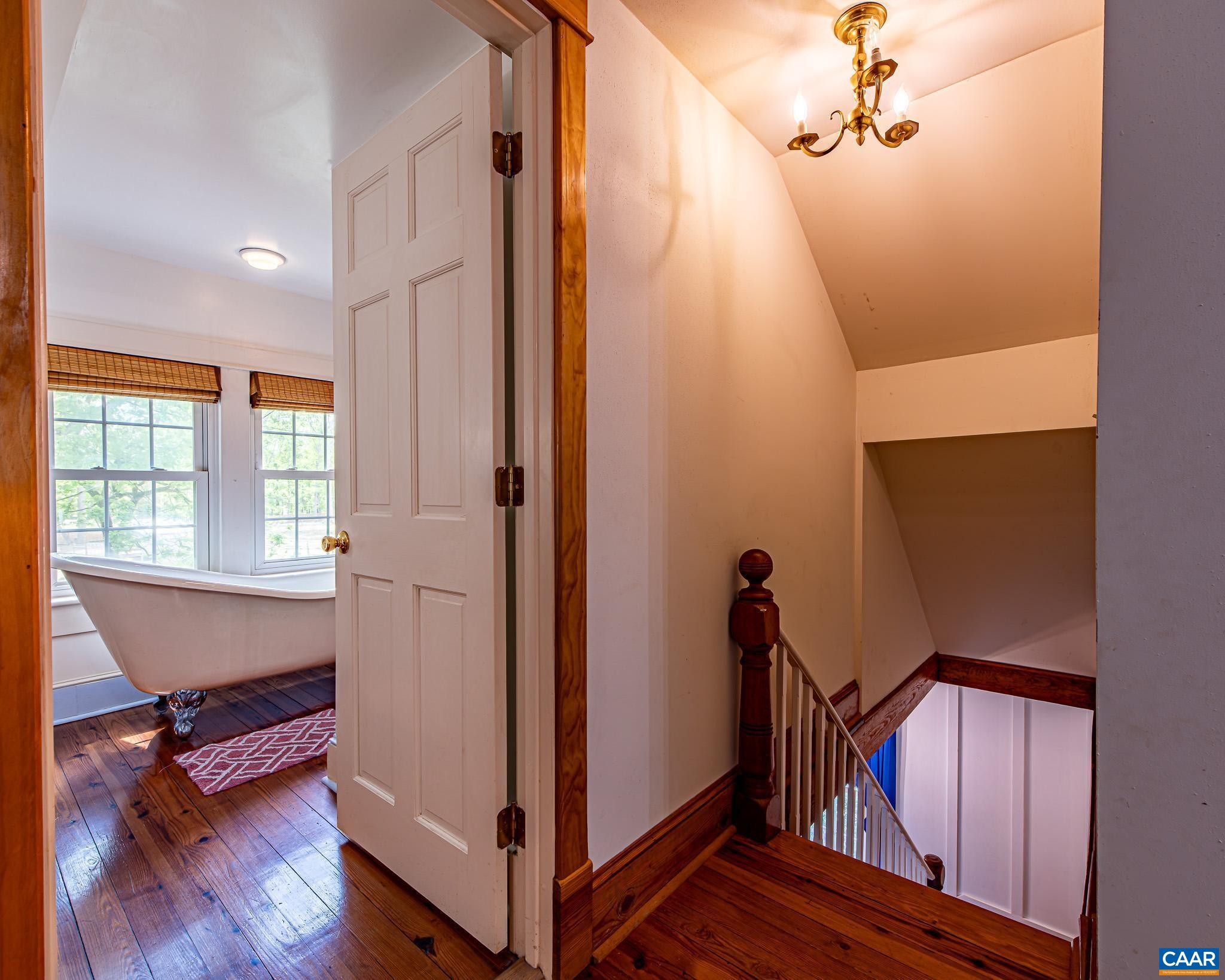 12500 SHANNON HILL RD, LOUISA, Virginia 23093, 3 Bedrooms Bedrooms, ,2 BathroomsBathrooms,Residential,12500 SHANNON HILL RD,676155 MLS # 676155