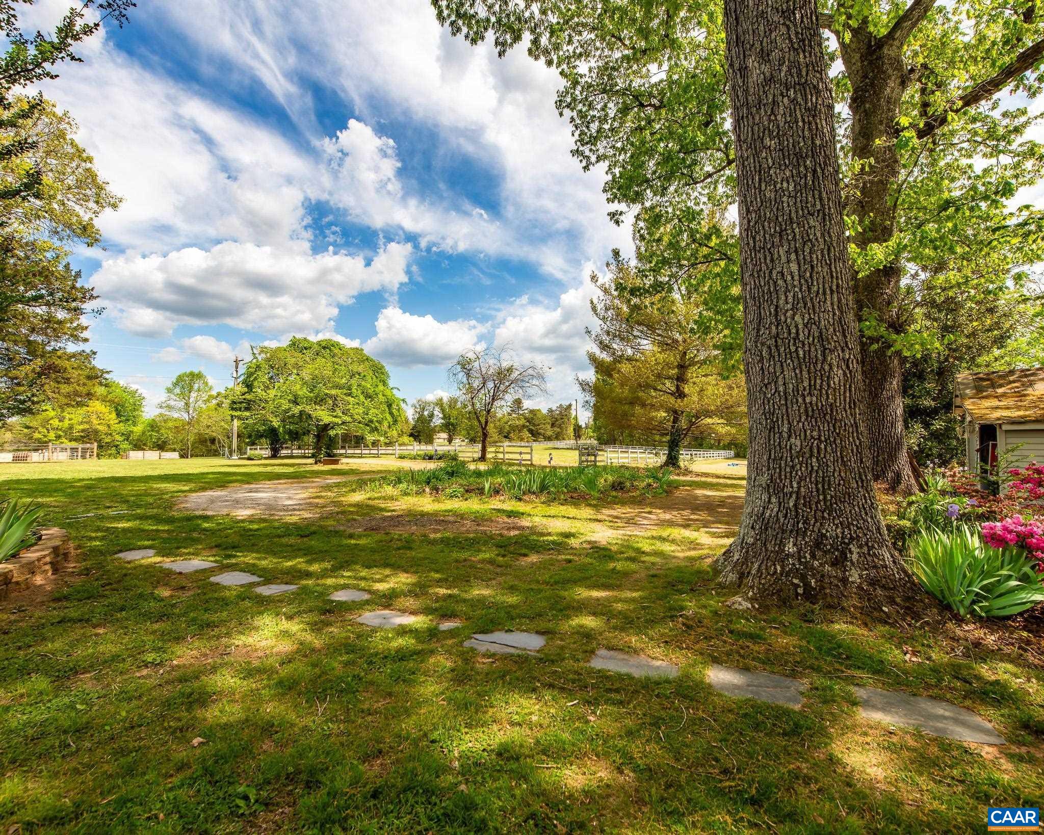12500 SHANNON HILL RD, LOUISA, Virginia 23093, 3 Bedrooms Bedrooms, ,2 BathroomsBathrooms,Residential,12500 SHANNON HILL RD,676155 MLS # 676155