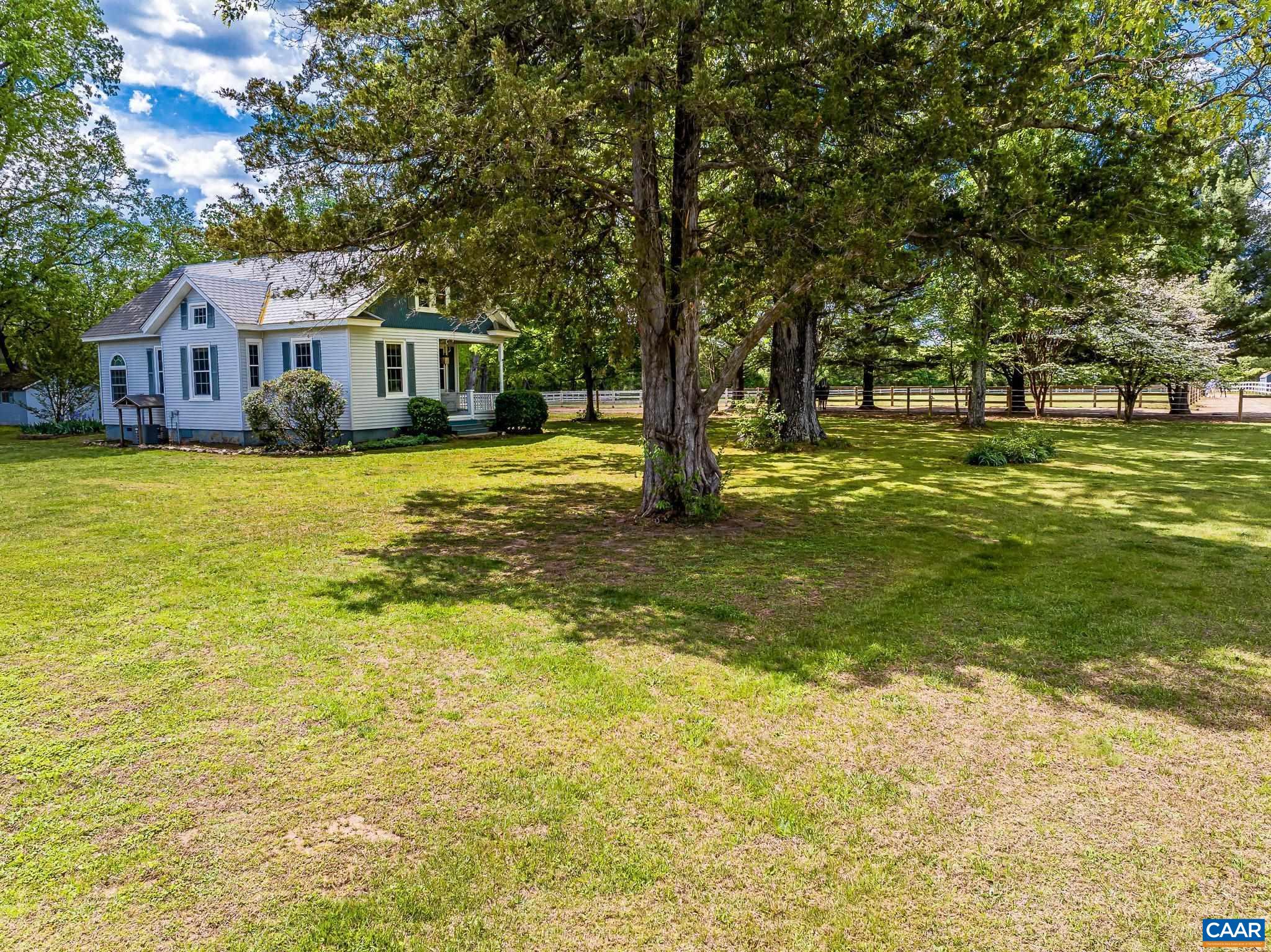 12500 SHANNON HILL RD, LOUISA, Virginia 23093, 3 Bedrooms Bedrooms, ,2 BathroomsBathrooms,Residential,12500 SHANNON HILL RD,676155 MLS # 676155