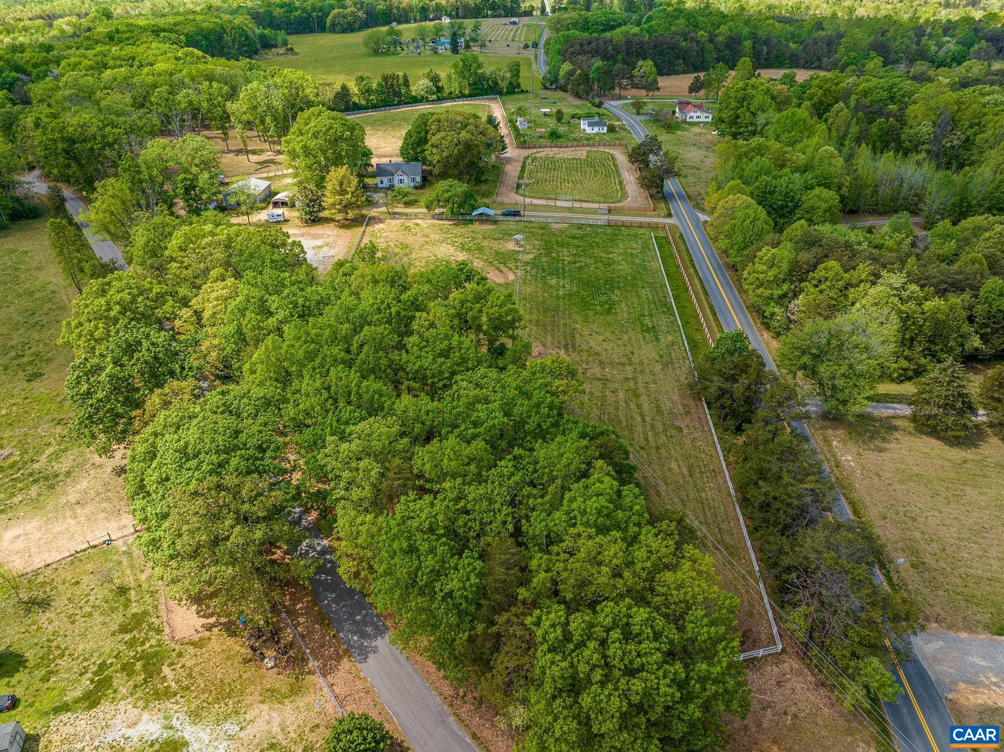 12500 SHANNON HILL RD, LOUISA, Virginia 23093, 3 Bedrooms Bedrooms, ,2 BathroomsBathrooms,Residential,12500 SHANNON HILL RD,676155 MLS # 676155