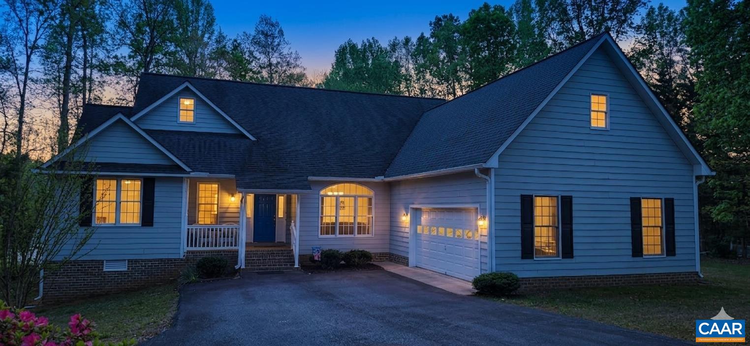 4410 WINDSOR LAKE DR, LOUISA, Virginia 23093, 3 Bedrooms Bedrooms, ,2 BathroomsBathrooms,Residential,4410 WINDSOR LAKE DR,676156 MLS # 676156