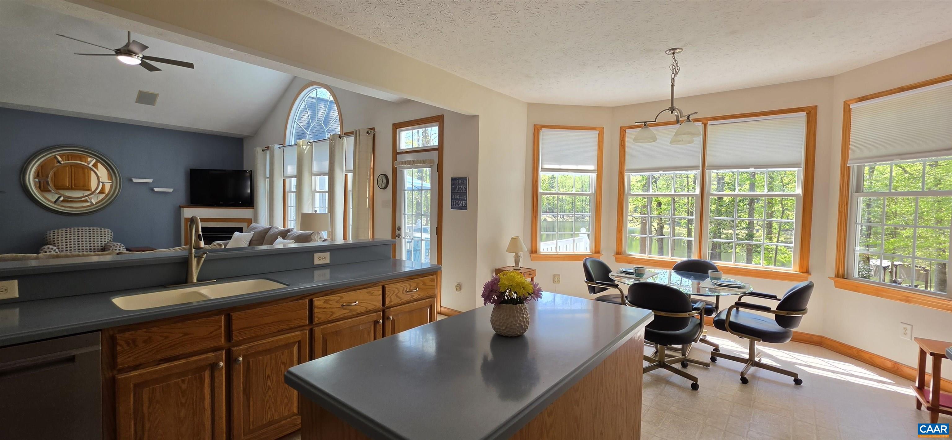 4410 WINDSOR LAKE DR, LOUISA, Virginia 23093, 3 Bedrooms Bedrooms, ,2 BathroomsBathrooms,Residential,4410 WINDSOR LAKE DR,676156 MLS # 676156