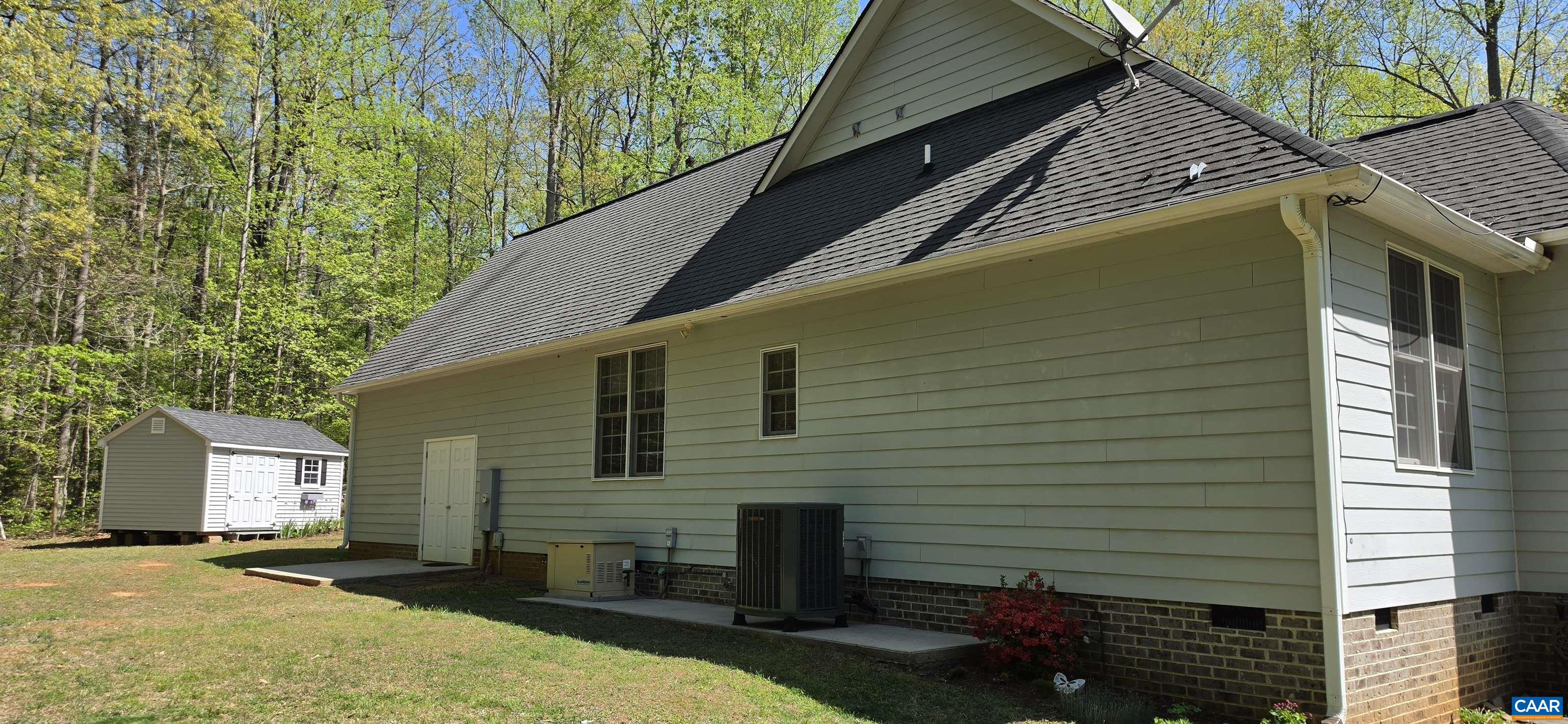 4410 WINDSOR LAKE DR, LOUISA, Virginia 23093, 3 Bedrooms Bedrooms, ,2 BathroomsBathrooms,Residential,4410 WINDSOR LAKE DR,676156 MLS # 676156