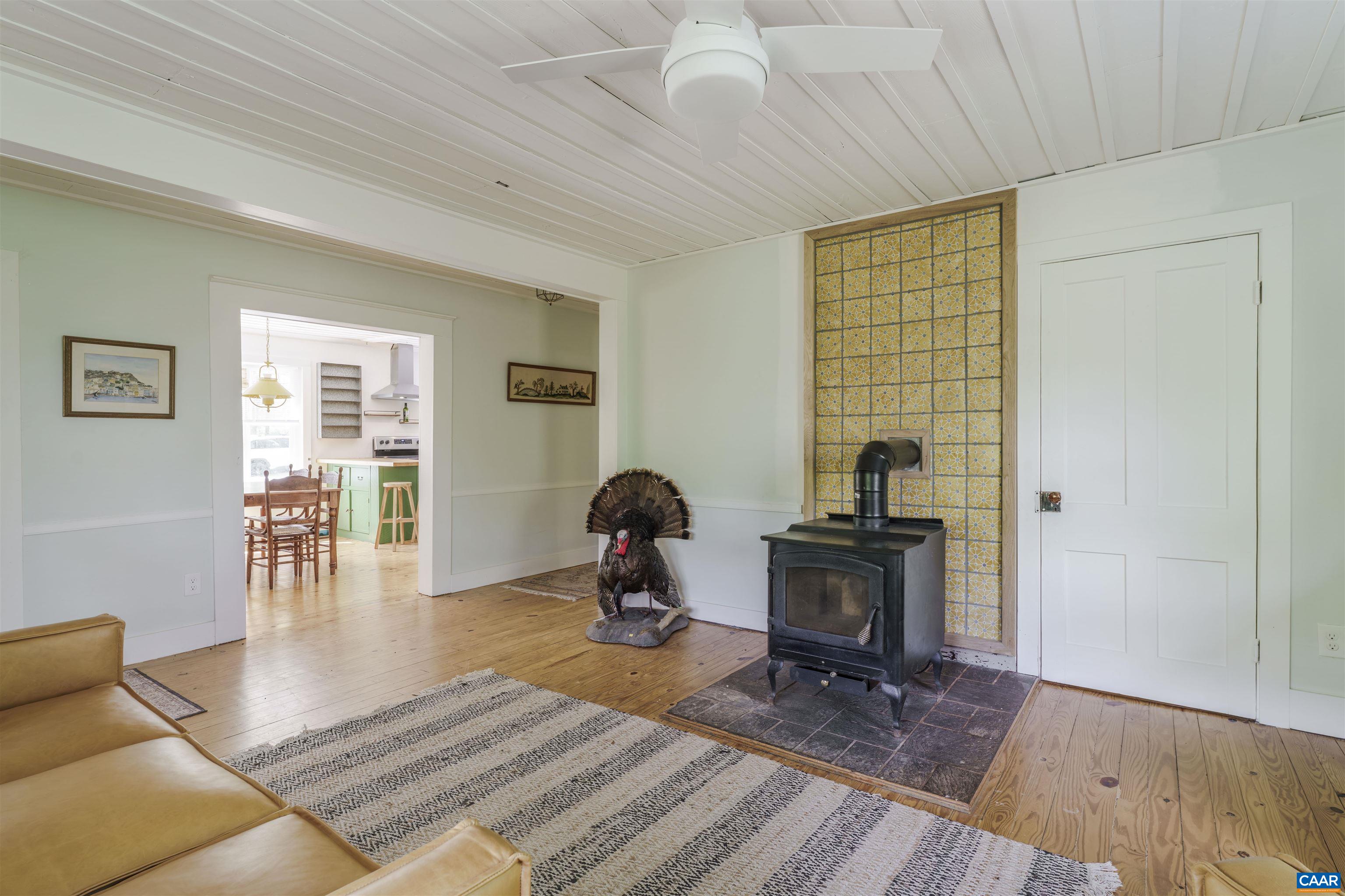 3898 VINEYARD RD, BARBOURSVILLE, Virginia 22923, 3 Bedrooms Bedrooms, ,3 BathroomsBathrooms,Residential,Aviary Hill - Country Cottage small farm perfectio,3898 VINEYARD RD,676159 MLS # 676159