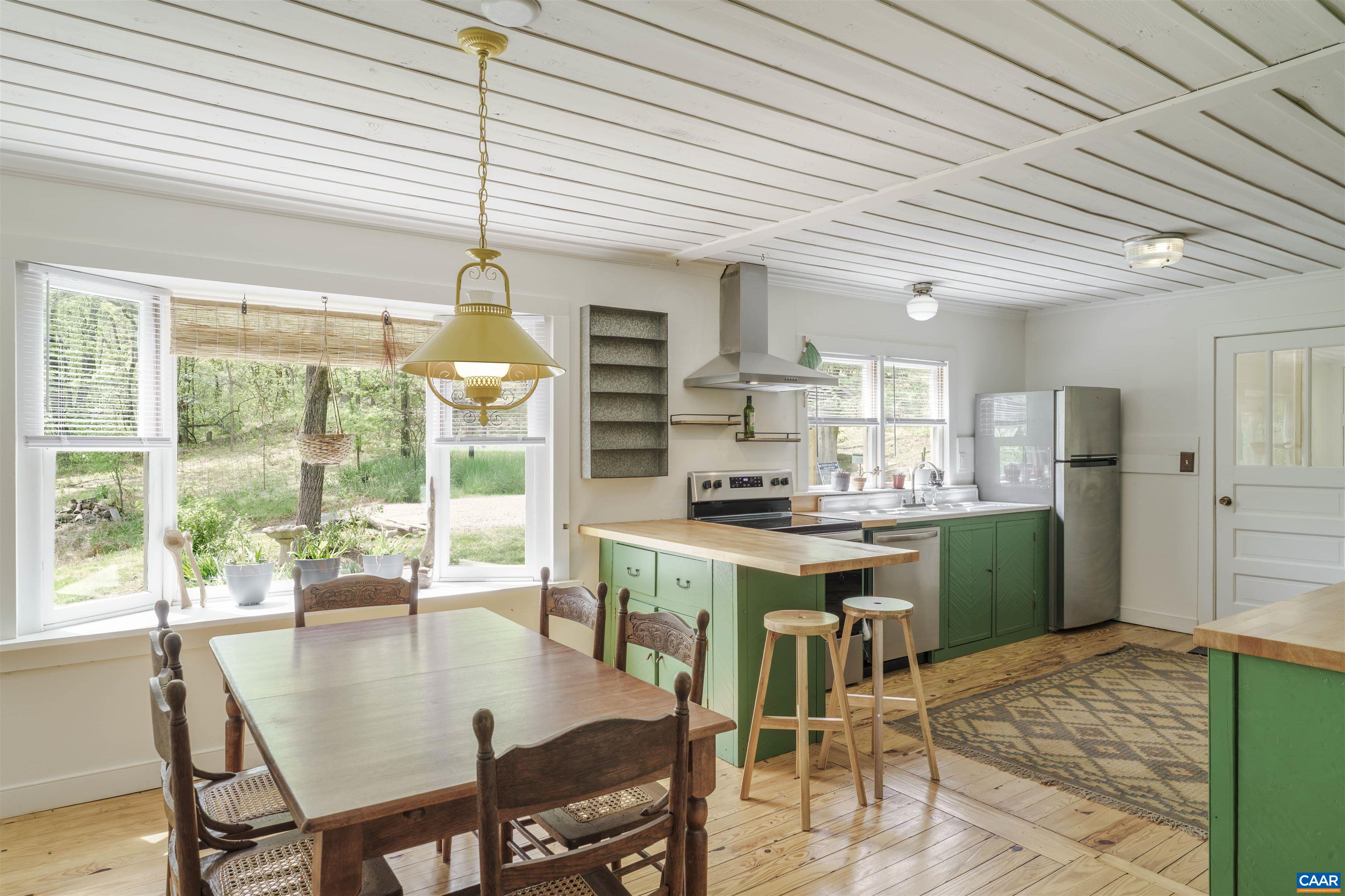 3898 VINEYARD RD, BARBOURSVILLE, Virginia 22923, 3 Bedrooms Bedrooms, ,3 BathroomsBathrooms,Residential,Aviary Hill - Country Cottage small farm perfectio,3898 VINEYARD RD,676159 MLS # 676159