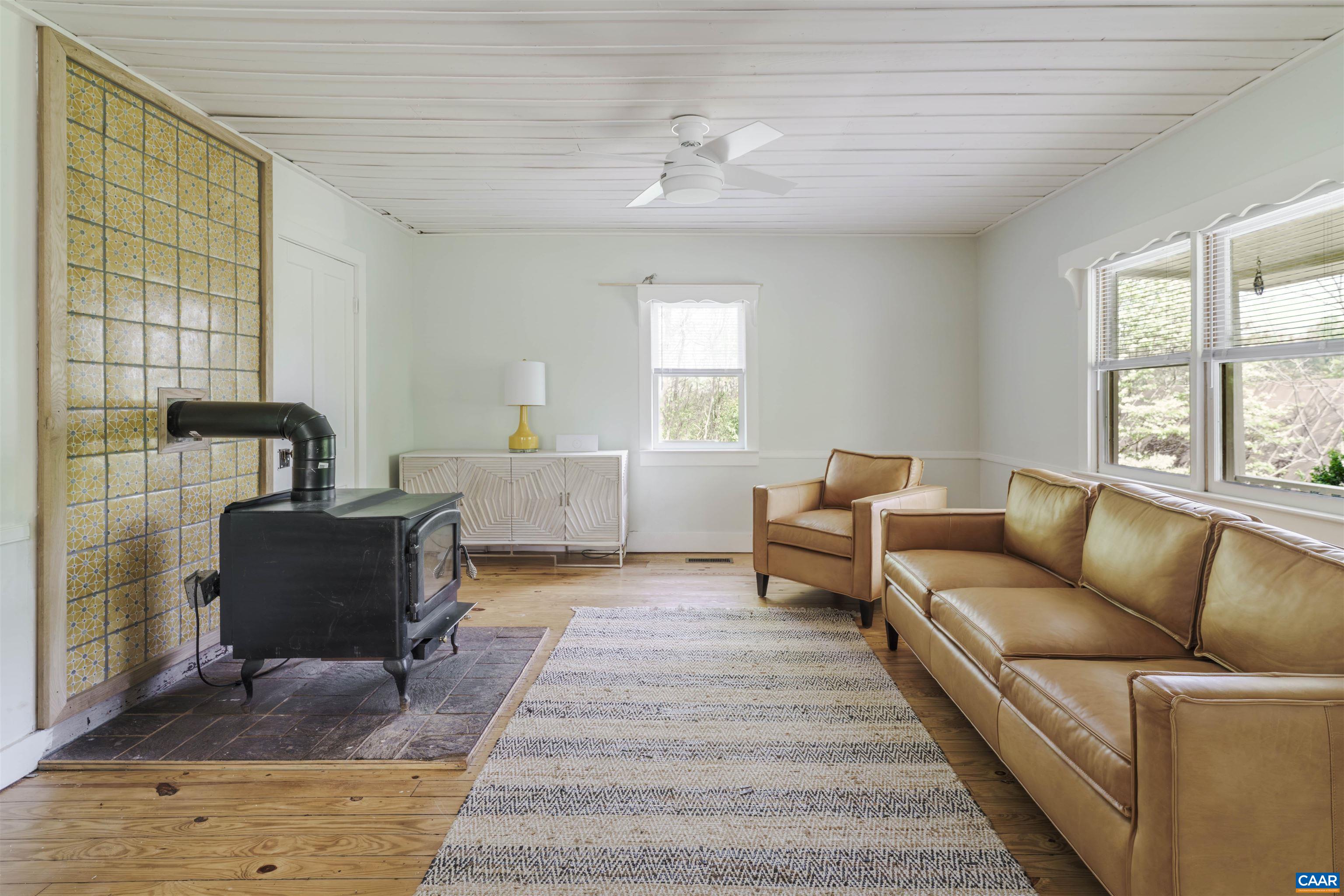 3898 VINEYARD RD, BARBOURSVILLE, Virginia 22923, 3 Bedrooms Bedrooms, ,3 BathroomsBathrooms,Residential,Aviary Hill - Country Cottage small farm perfectio,3898 VINEYARD RD,676159 MLS # 676159