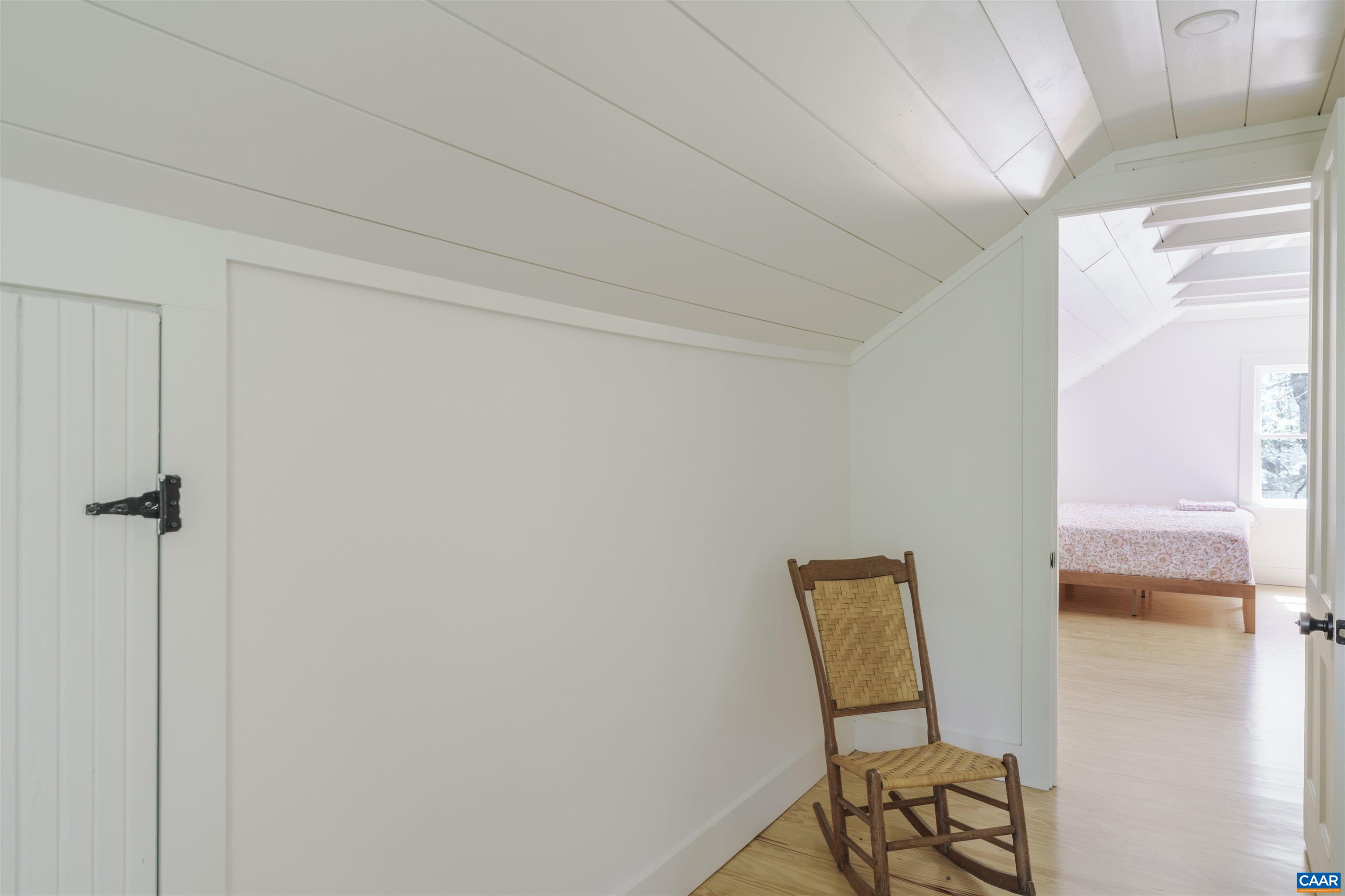 3898 VINEYARD RD, BARBOURSVILLE, Virginia 22923, 3 Bedrooms Bedrooms, ,3 BathroomsBathrooms,Residential,Aviary Hill - Country Cottage small farm perfectio,3898 VINEYARD RD,676159 MLS # 676159