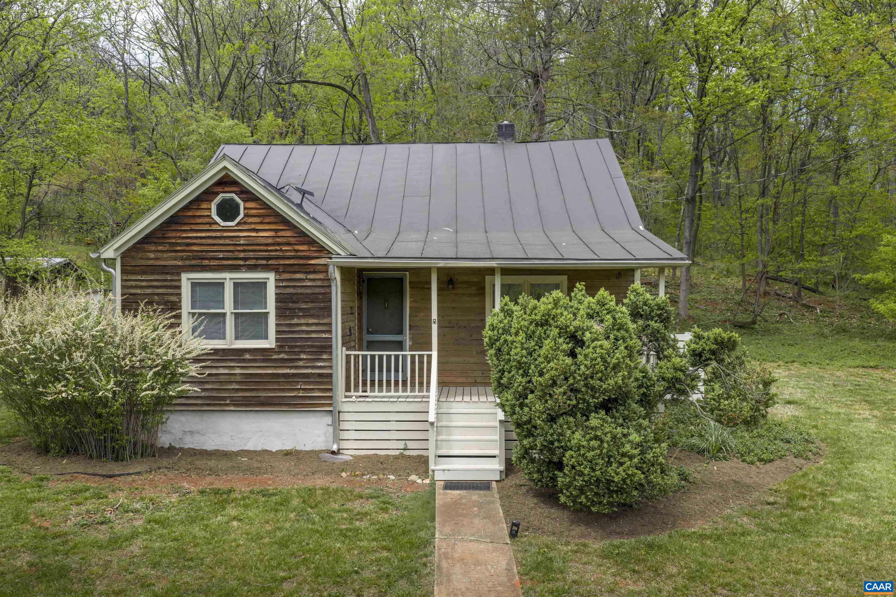 3898 VINEYARD RD, BARBOURSVILLE, Virginia 22923, 3 Bedrooms Bedrooms, ,3 BathroomsBathrooms,Residential,Aviary Hill - Country Cottage small farm perfectio,3898 VINEYARD RD,676159 MLS # 676159