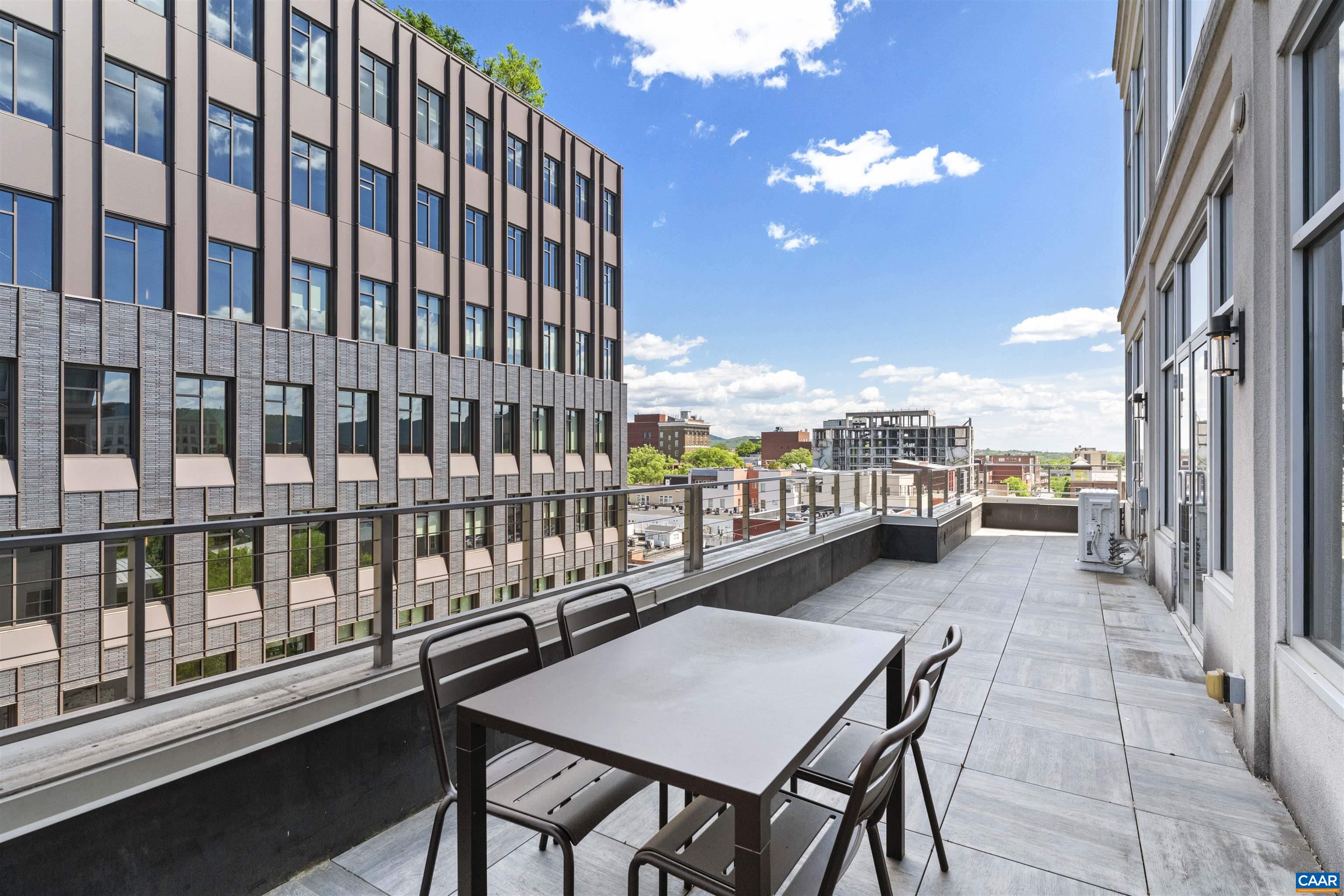 218 W WATER ST, CHARLOTTESVILLE, Virginia 22902, 2 Bedrooms Bedrooms, ,2 BathroomsBathrooms,Residential,218 W WATER ST,676162 MLS # 676162