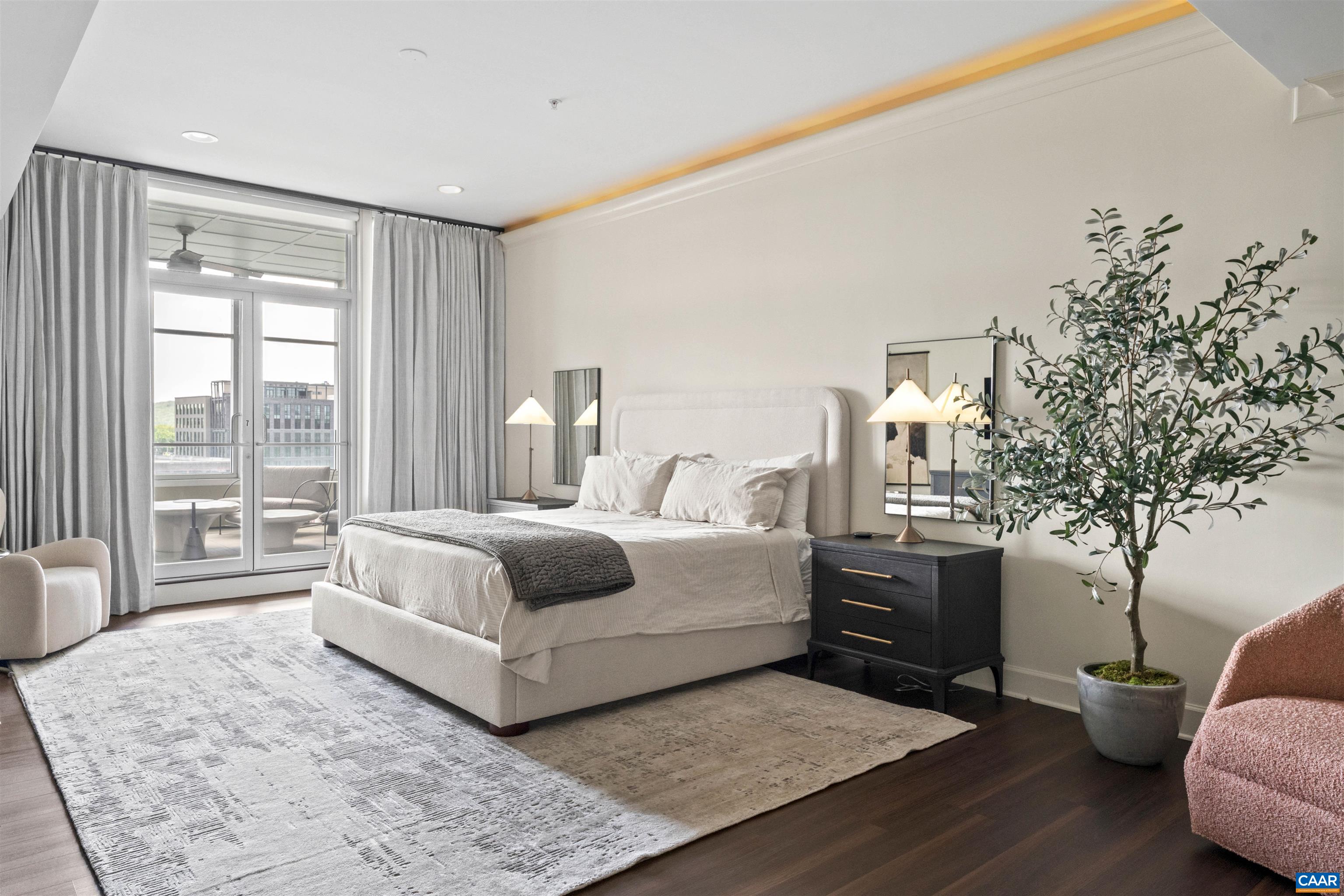 218 W WATER ST, CHARLOTTESVILLE, Virginia 22902, 2 Bedrooms Bedrooms, ,2 BathroomsBathrooms,Residential,218 W WATER ST,676162 MLS # 676162