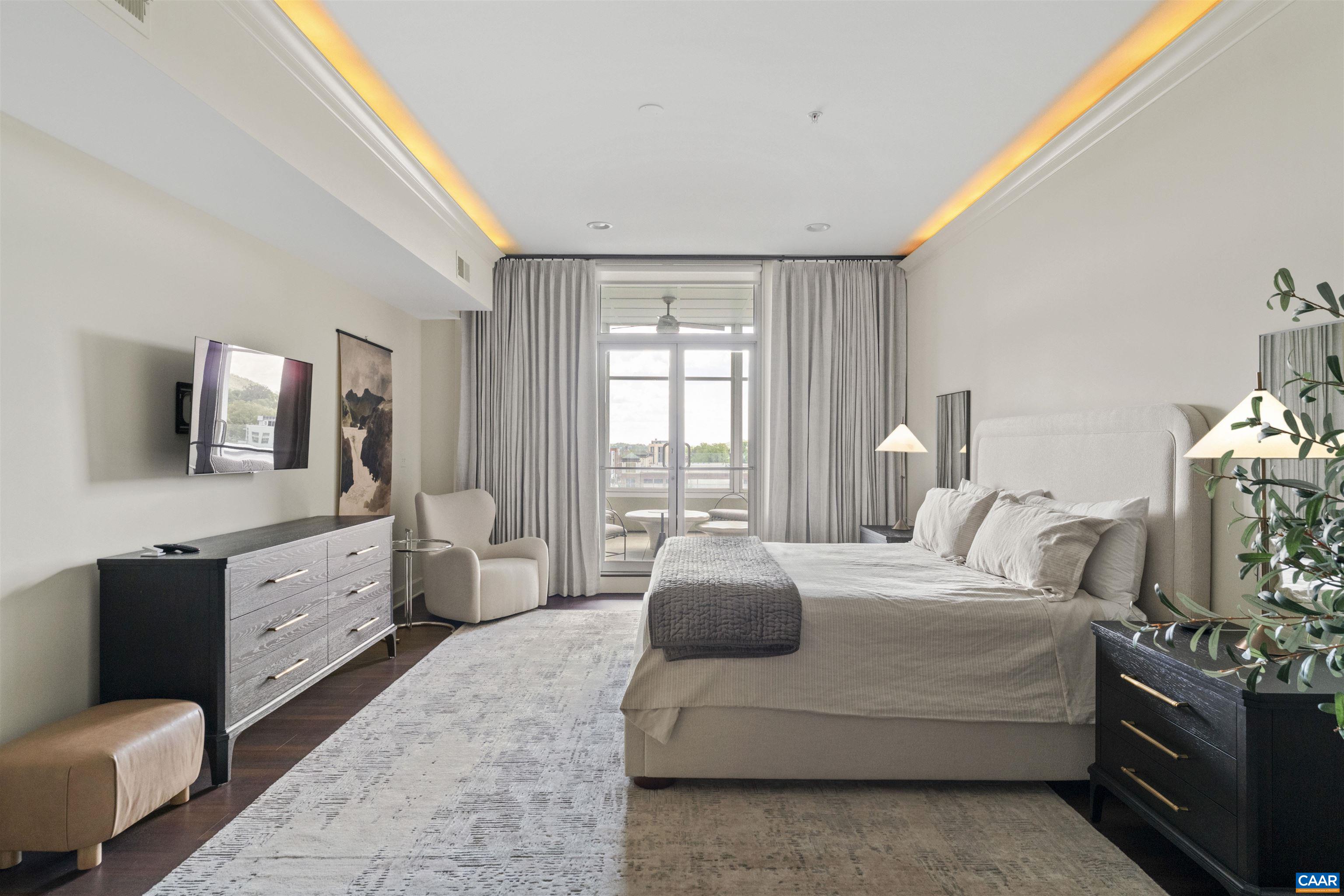 218 W WATER ST, CHARLOTTESVILLE, Virginia 22902, 2 Bedrooms Bedrooms, ,2 BathroomsBathrooms,Residential,218 W WATER ST,676162 MLS # 676162