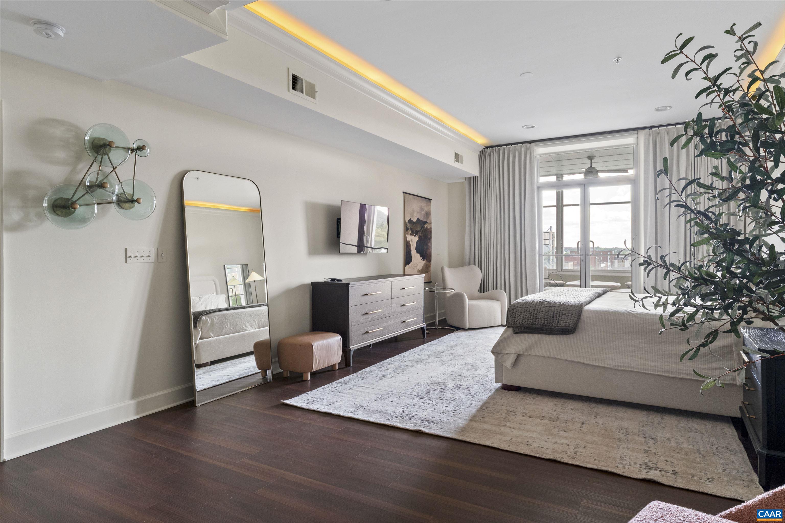 218 W WATER ST, CHARLOTTESVILLE, Virginia 22902, 2 Bedrooms Bedrooms, ,2 BathroomsBathrooms,Residential,218 W WATER ST,676162 MLS # 676162