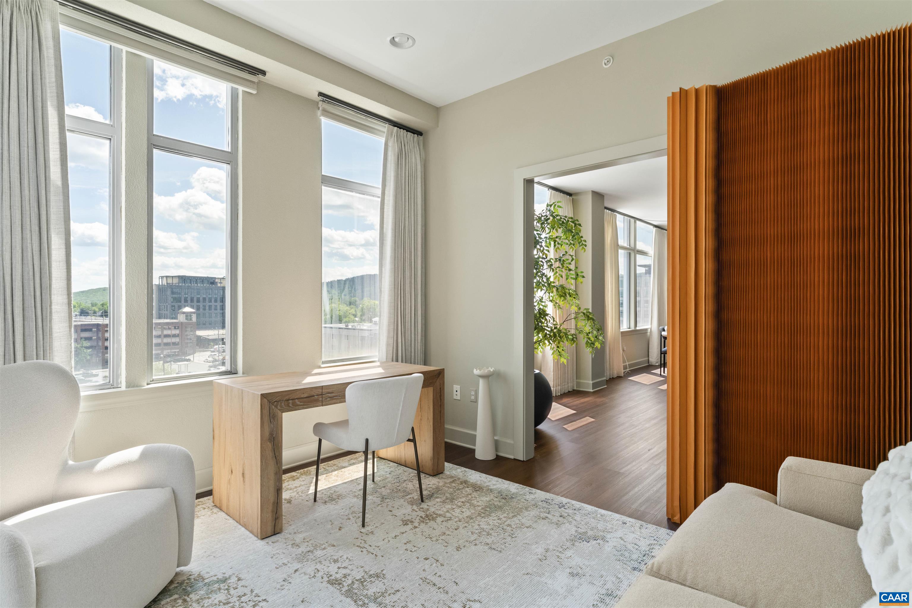 218 W WATER ST, CHARLOTTESVILLE, Virginia 22902, 2 Bedrooms Bedrooms, ,2 BathroomsBathrooms,Residential,218 W WATER ST,676162 MLS # 676162