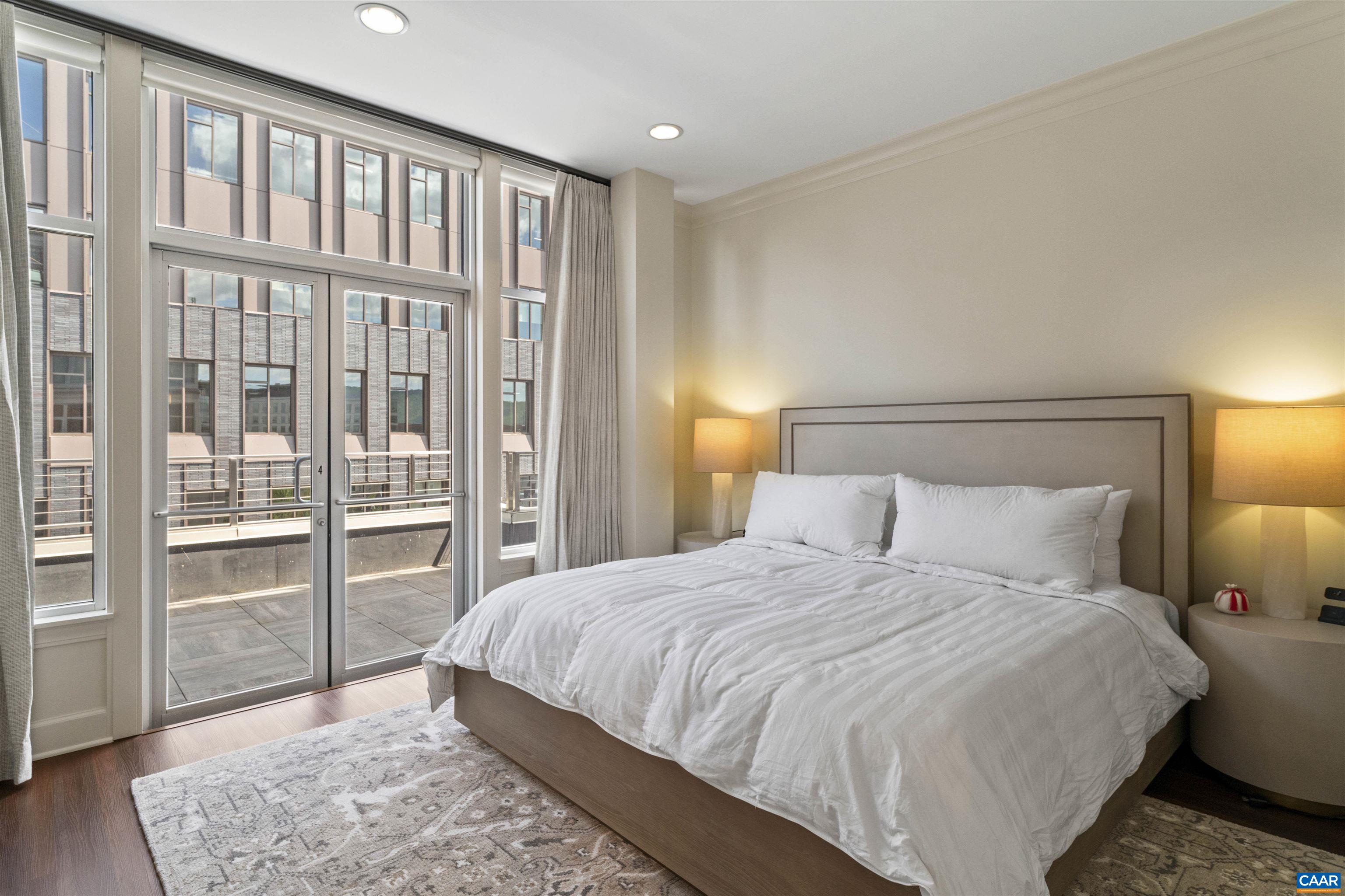 218 W WATER ST, CHARLOTTESVILLE, Virginia 22902, 2 Bedrooms Bedrooms, ,2 BathroomsBathrooms,Residential,218 W WATER ST,676162 MLS # 676162