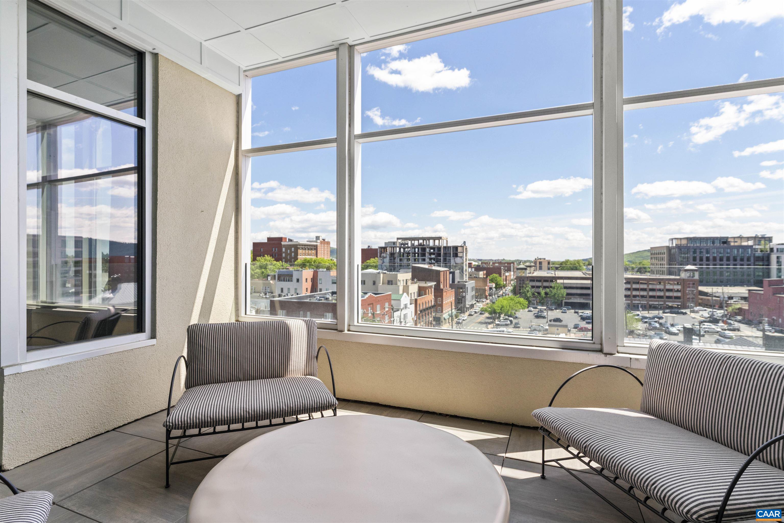 218 W WATER ST, CHARLOTTESVILLE, Virginia 22902, 2 Bedrooms Bedrooms, ,2 BathroomsBathrooms,Residential,218 W WATER ST,676162 MLS # 676162