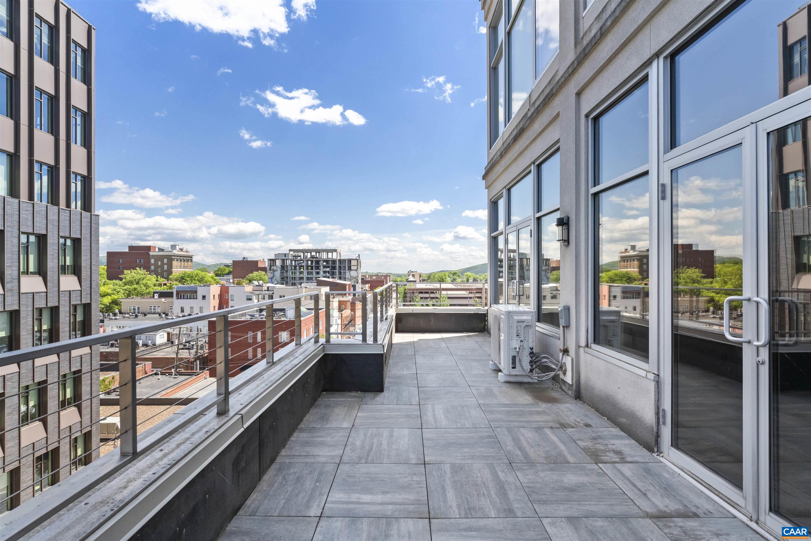 218 W WATER ST, CHARLOTTESVILLE, Virginia 22902, 2 Bedrooms Bedrooms, ,2 BathroomsBathrooms,Residential,218 W WATER ST,676162 MLS # 676162