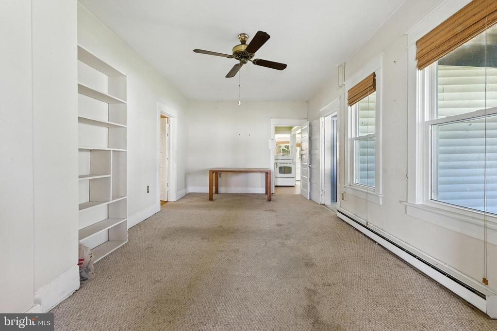 1819 US HIGHWAY 211 W, LURAY, Virginia 22835, 3 Bedrooms Bedrooms, ,2 BathroomsBathrooms,Residential,1819 US HIGHWAY 211 W,VAPA2005312 MLS # VAPA2005312