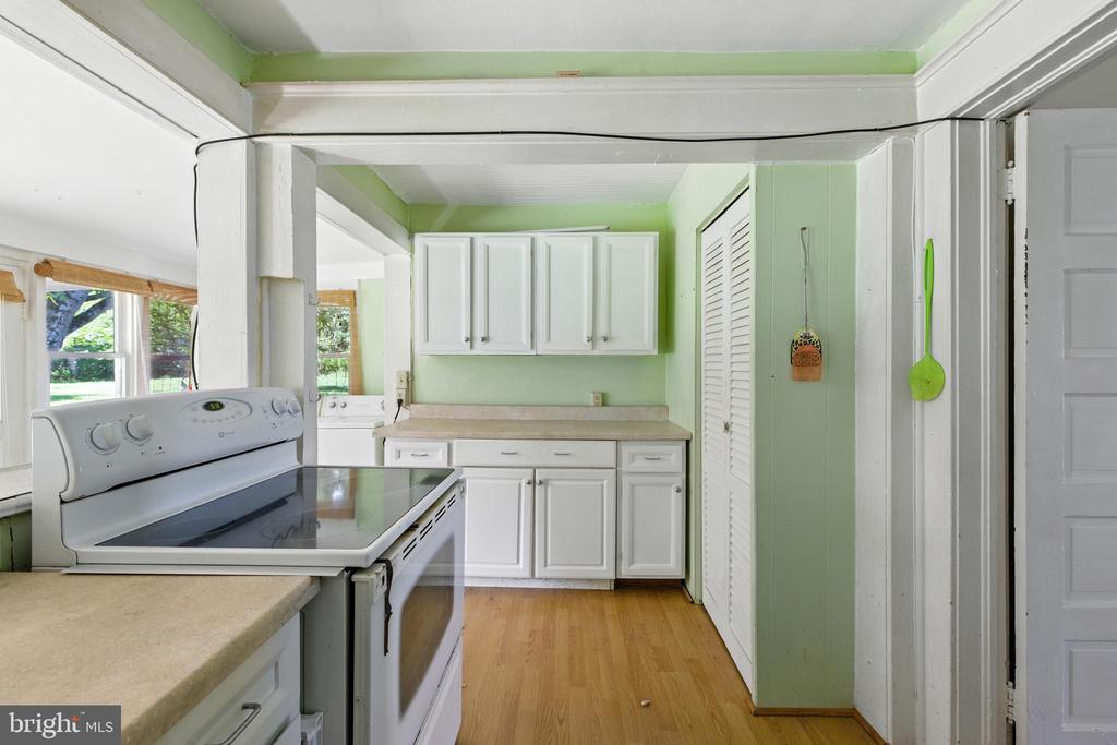 1819 US HIGHWAY 211 W, LURAY, Virginia 22835, 3 Bedrooms Bedrooms, ,2 BathroomsBathrooms,Residential,1819 US HIGHWAY 211 W,VAPA2005312 MLS # VAPA2005312