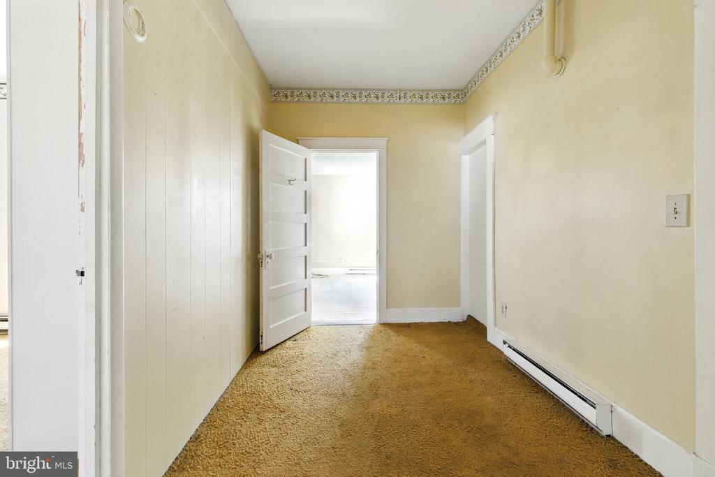 1819 US HIGHWAY 211 W, LURAY, Virginia 22835, 3 Bedrooms Bedrooms, ,2 BathroomsBathrooms,Residential,1819 US HIGHWAY 211 W,VAPA2005312 MLS # VAPA2005312