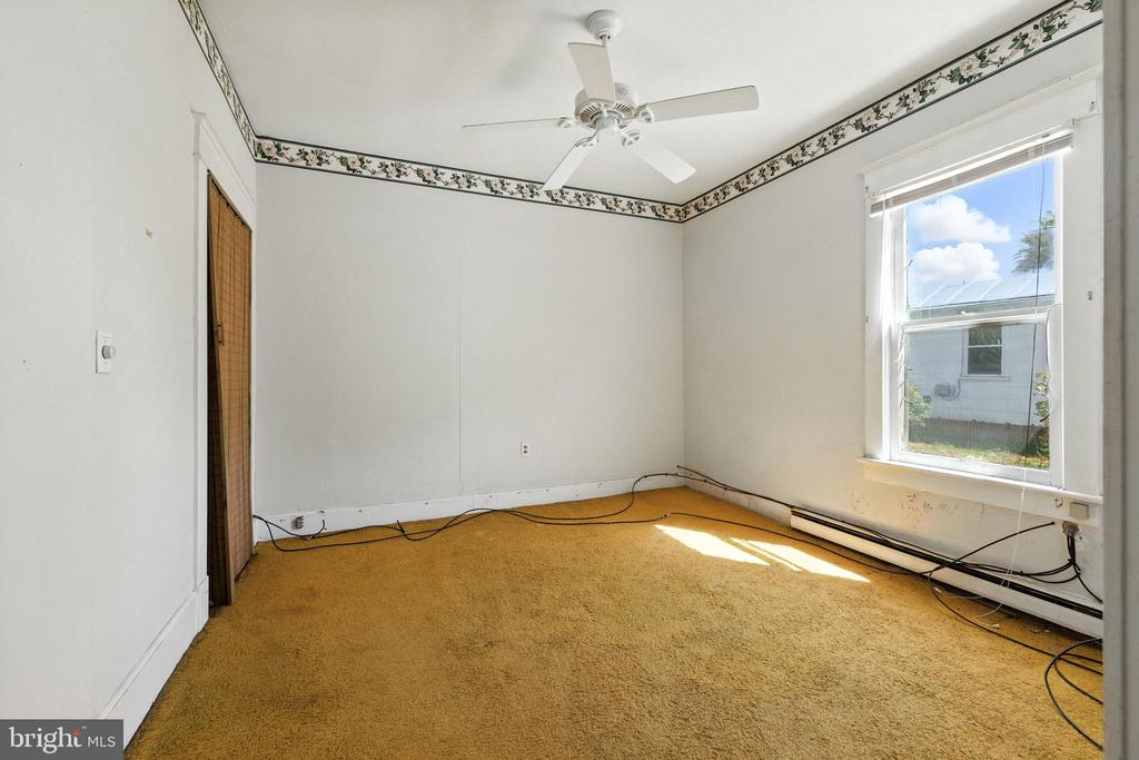 1819 US HIGHWAY 211 W, LURAY, Virginia 22835, 3 Bedrooms Bedrooms, ,2 BathroomsBathrooms,Residential,1819 US HIGHWAY 211 W,VAPA2005312 MLS # VAPA2005312