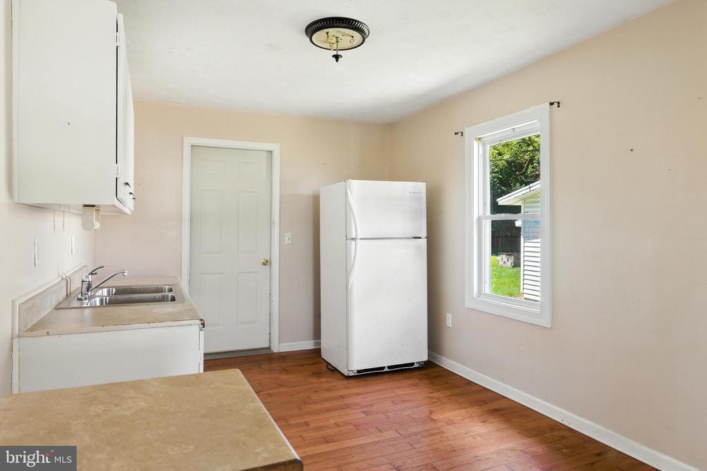 1819 US HIGHWAY 211 W, LURAY, Virginia 22835, 3 Bedrooms Bedrooms, ,2 BathroomsBathrooms,Residential,1819 US HIGHWAY 211 W,VAPA2005312 MLS # VAPA2005312