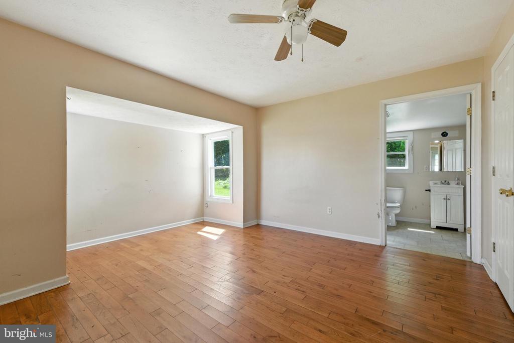 1819 US HIGHWAY 211 W, LURAY, Virginia 22835, 3 Bedrooms Bedrooms, ,2 BathroomsBathrooms,Residential,1819 US HIGHWAY 211 W,VAPA2005312 MLS # VAPA2005312