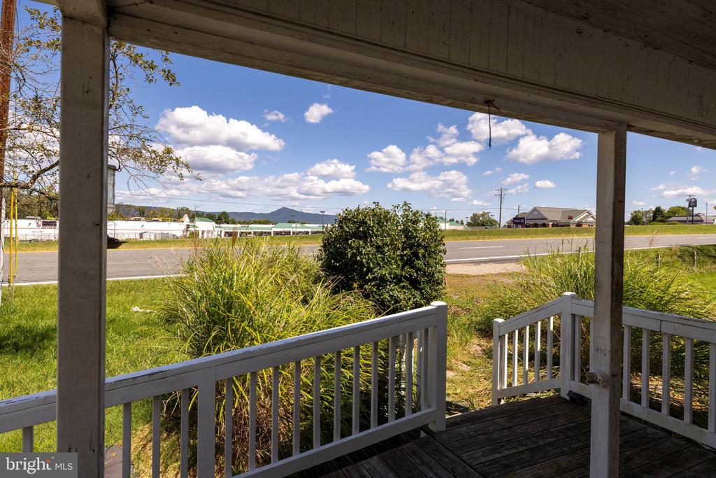 1819 US HIGHWAY 211 W, LURAY, Virginia 22835, 3 Bedrooms Bedrooms, ,2 BathroomsBathrooms,Residential,1819 US HIGHWAY 211 W,VAPA2005312 MLS # VAPA2005312