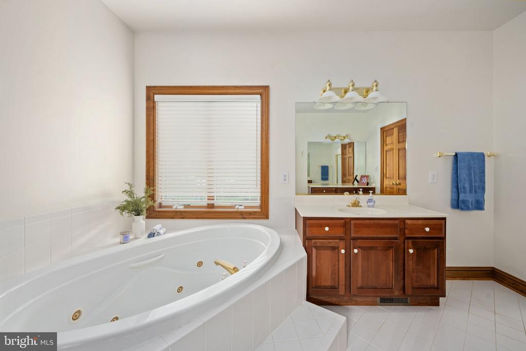 5404 BAZZANELLA DR, MINERAL, Virginia 23117, 8 Bedrooms Bedrooms, ,8 BathroomsBathrooms,Residential,5404 BAZZANELLA DR,VASP2040620 MLS # VASP2040620