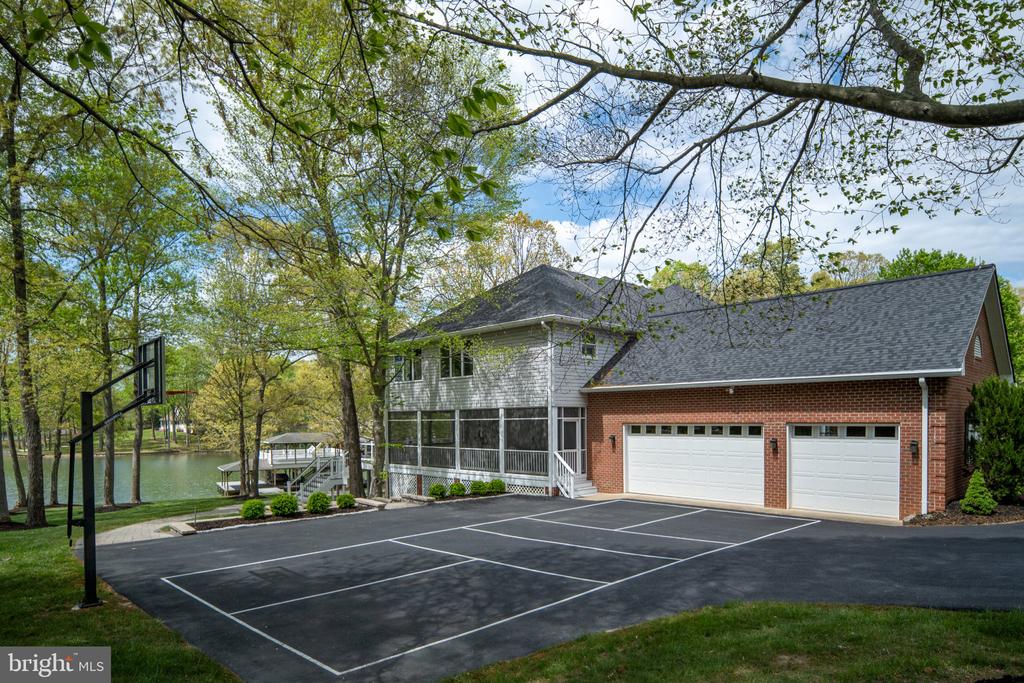 5404 BAZZANELLA DR, MINERAL, Virginia 23117, 8 Bedrooms Bedrooms, ,8 BathroomsBathrooms,Residential,5404 BAZZANELLA DR,VASP2040620 MLS # VASP2040620